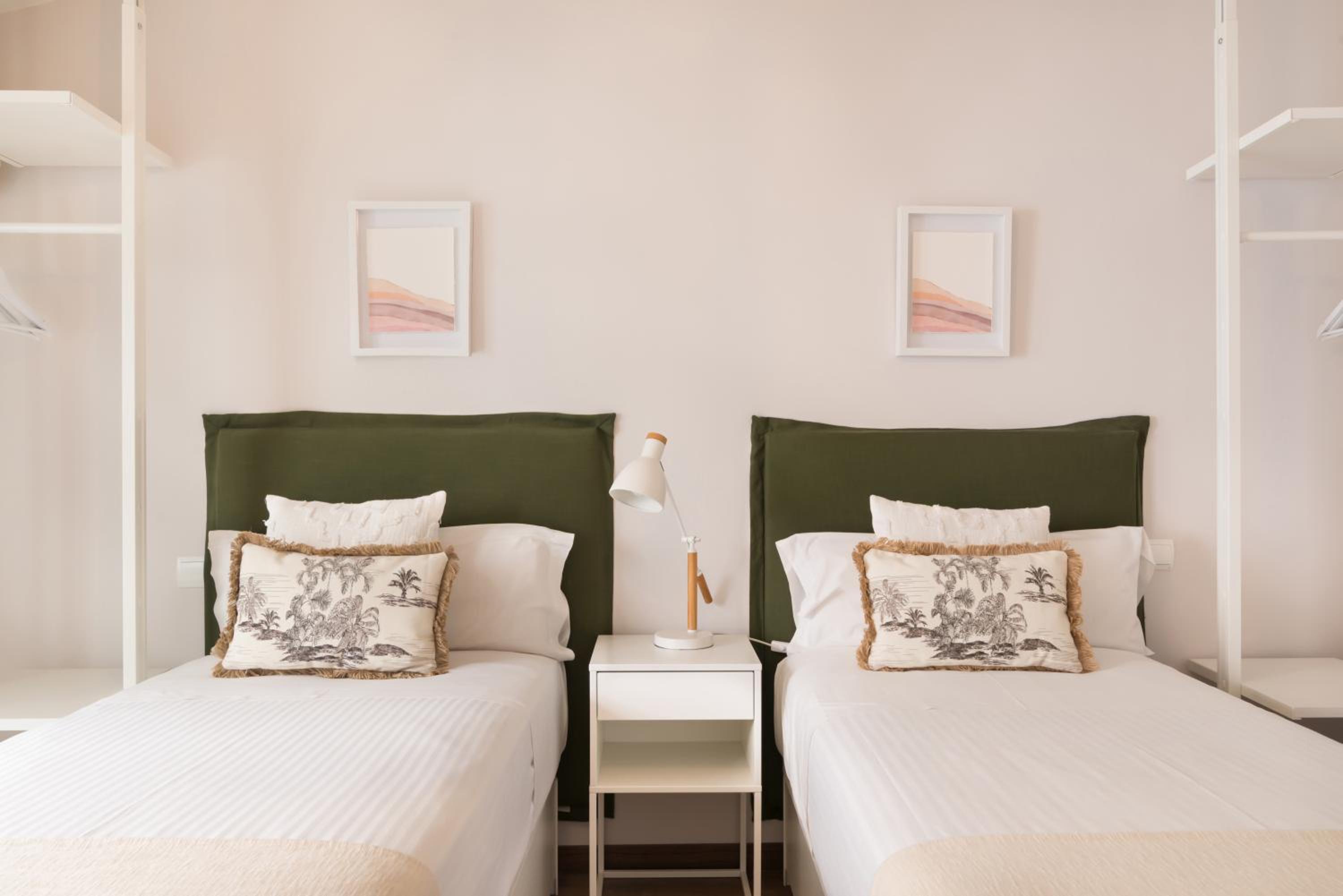 Two-Bedroom Apartment with Terrace photo 2