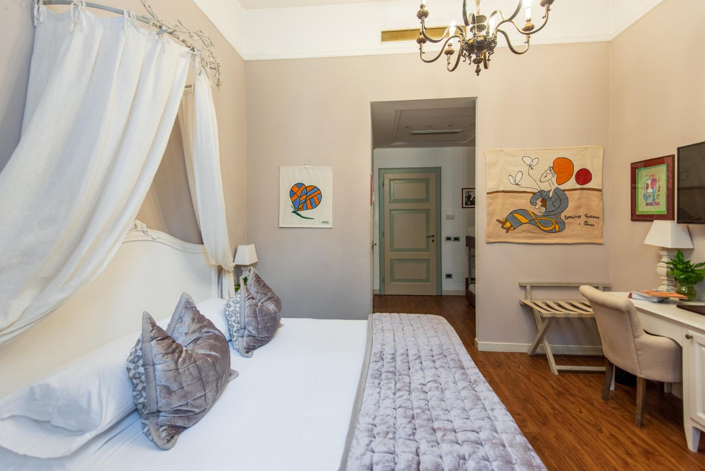 Superior Double Room - Photo 8