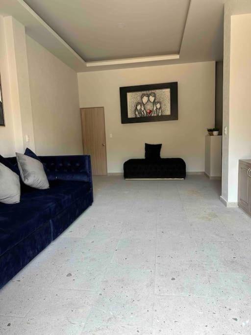 Villa photo 2