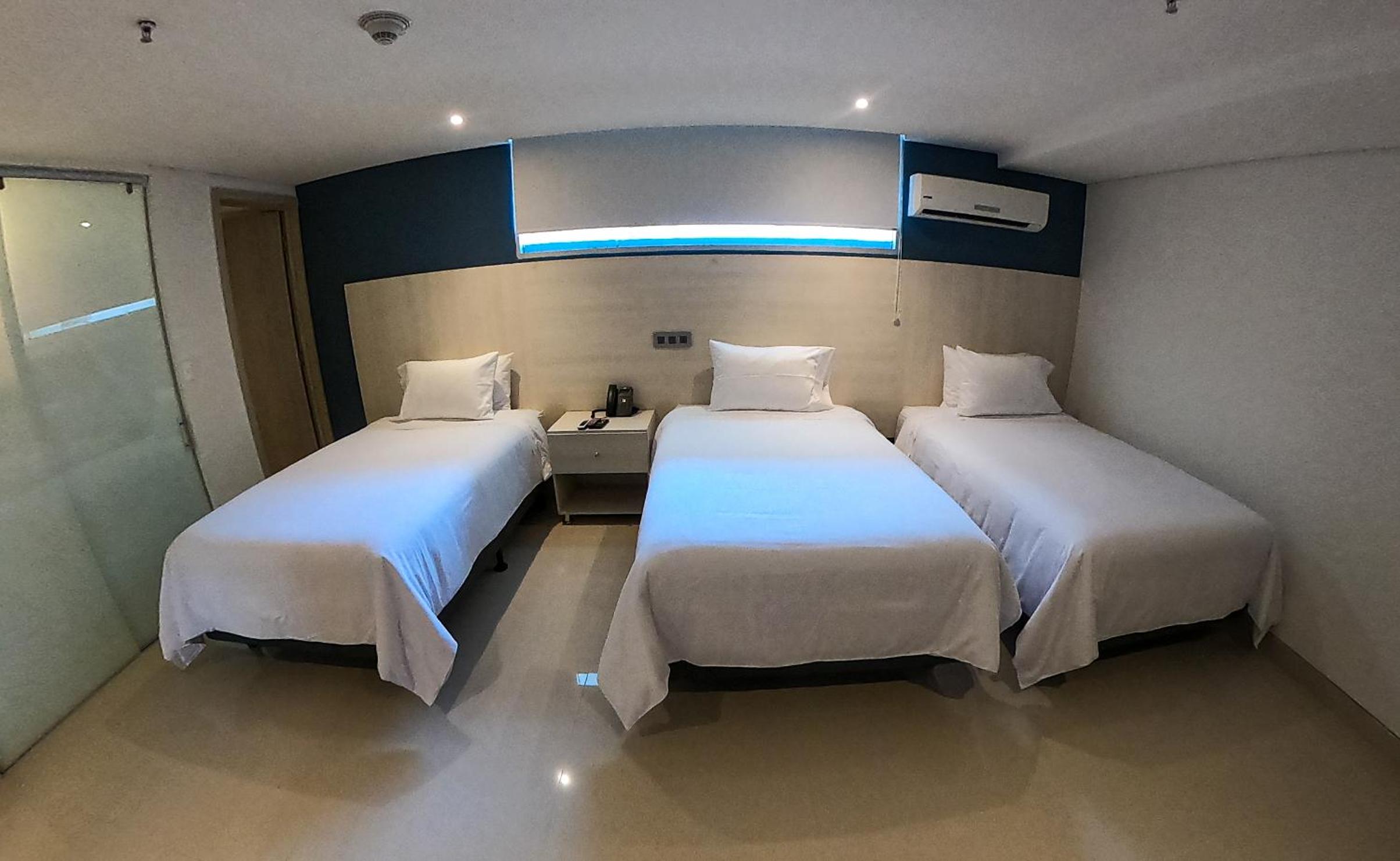 Triple Room