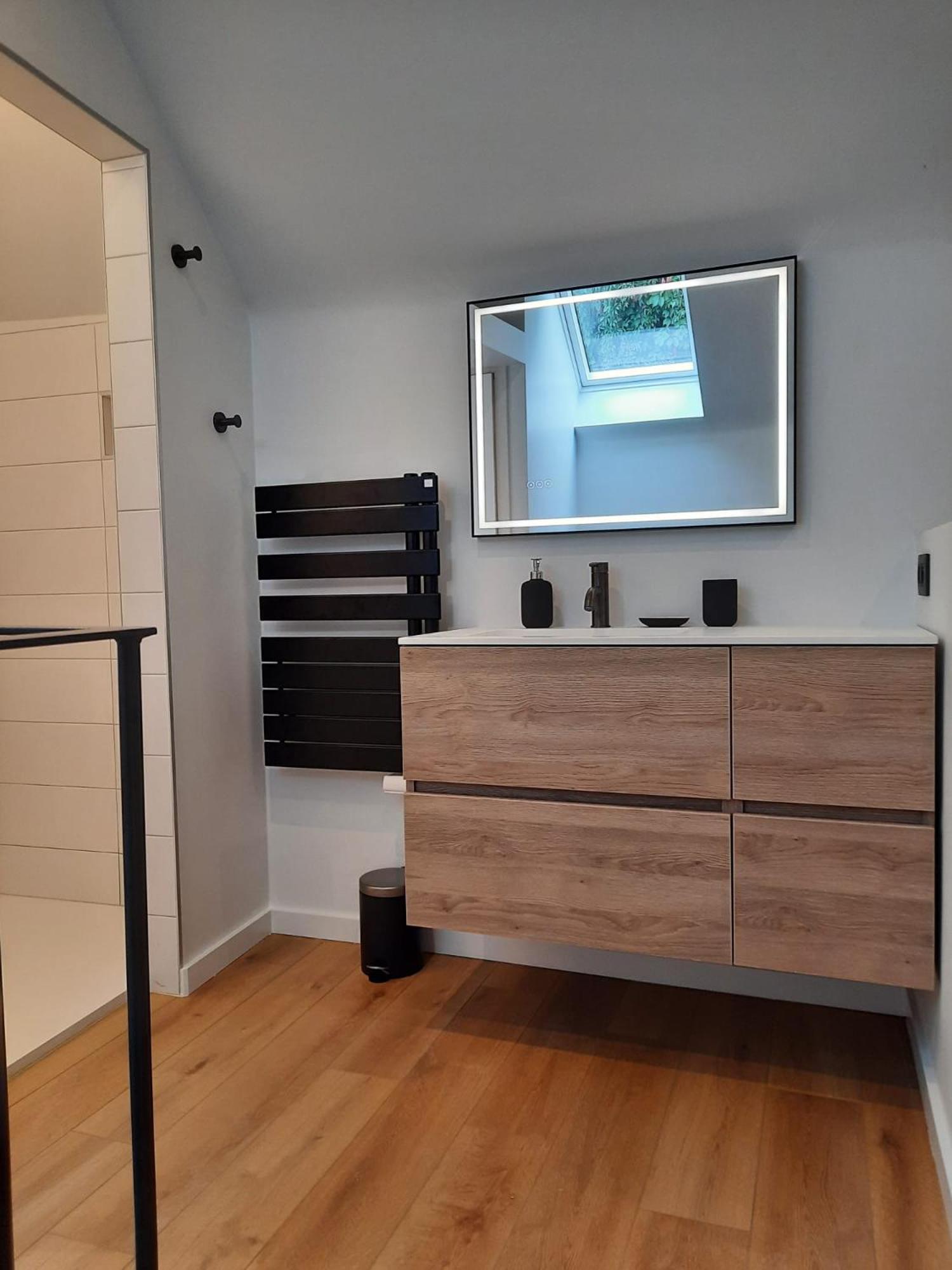 One-Bedroom House photo 2