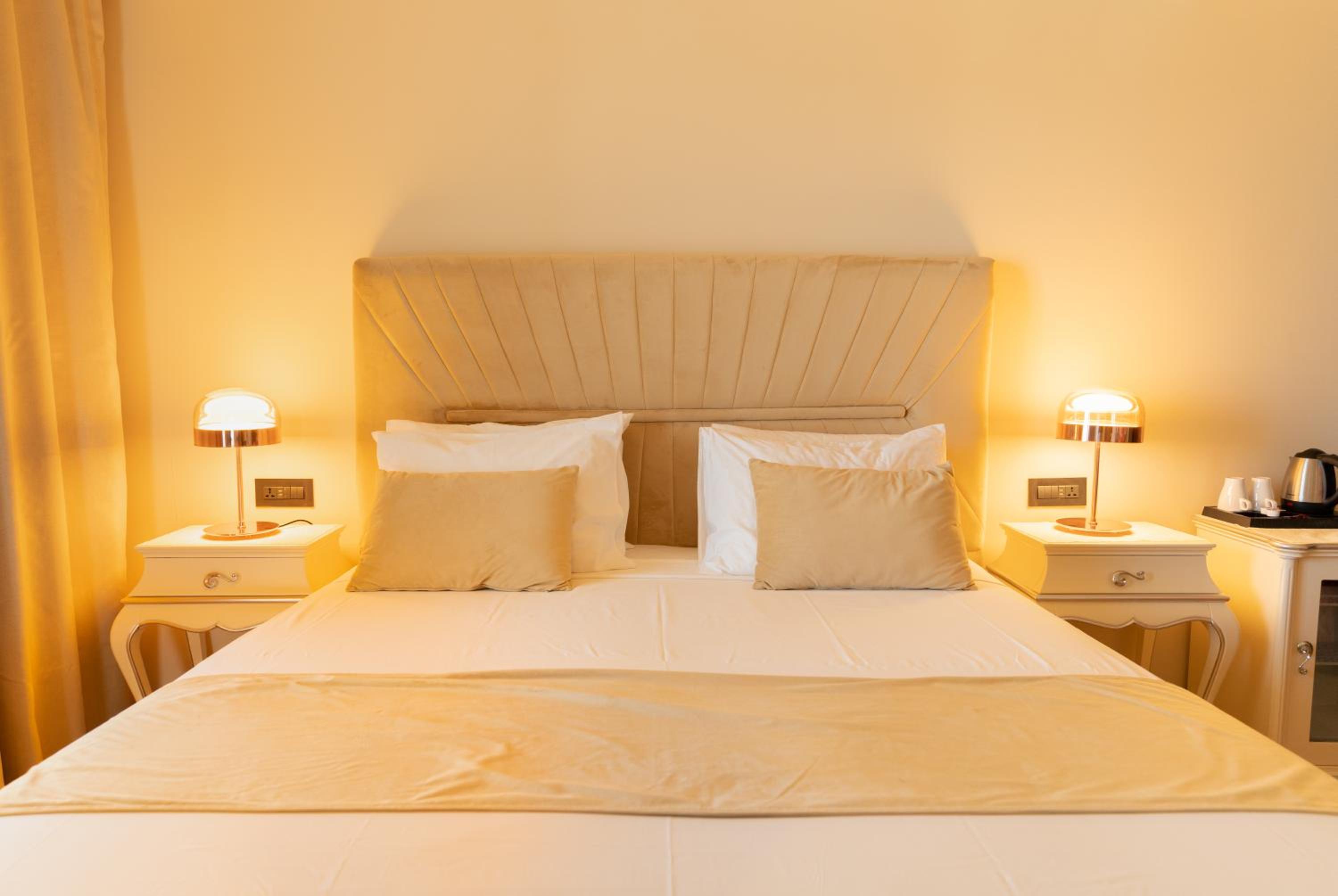 Deluxe Double Room photo 3
