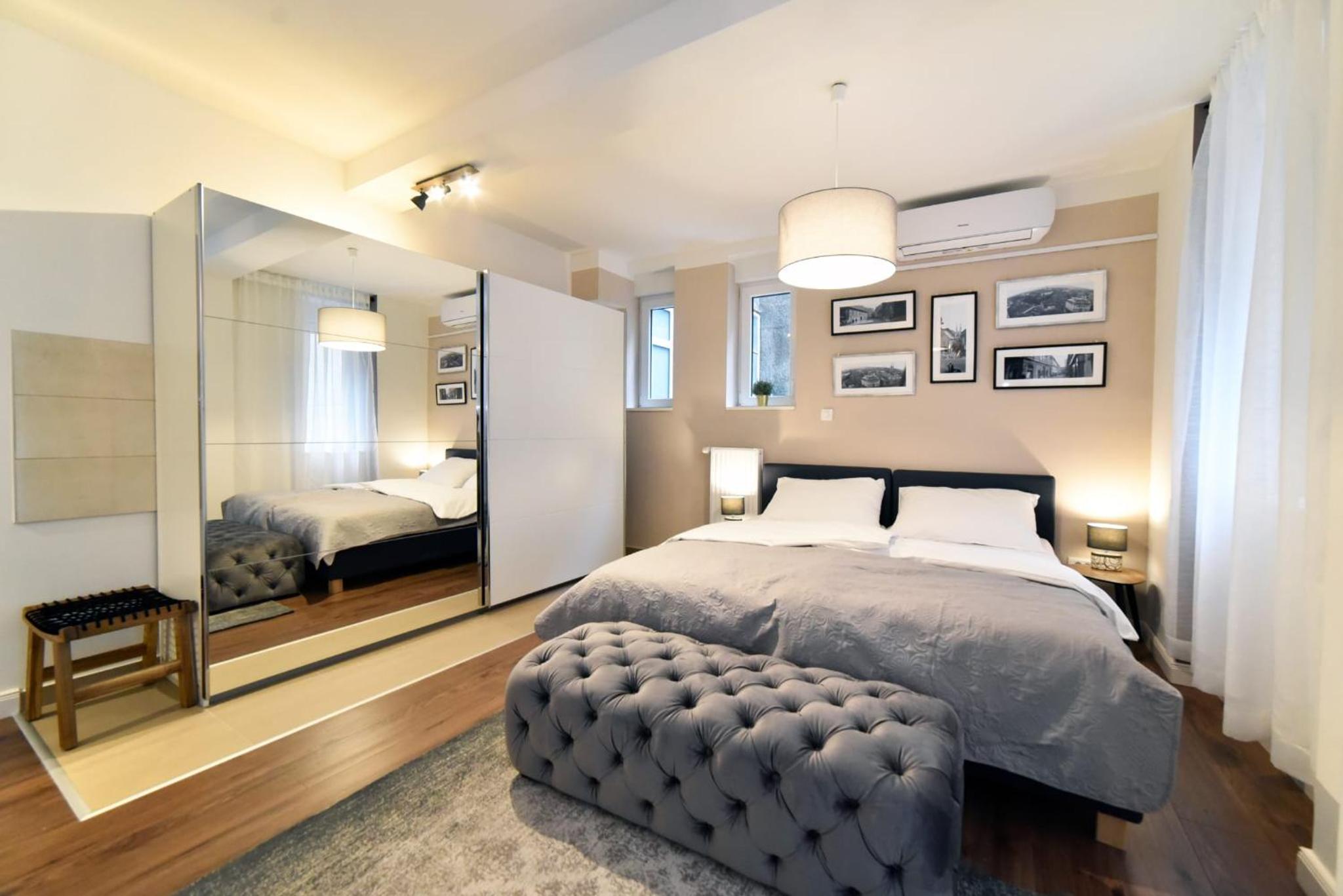 Deluxe King Suite