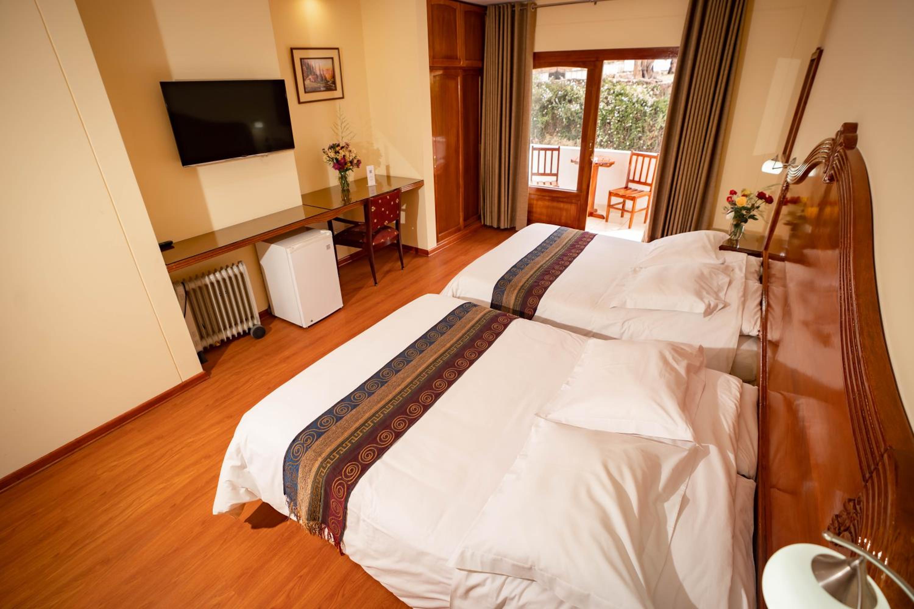 Twin Room - Photo 1