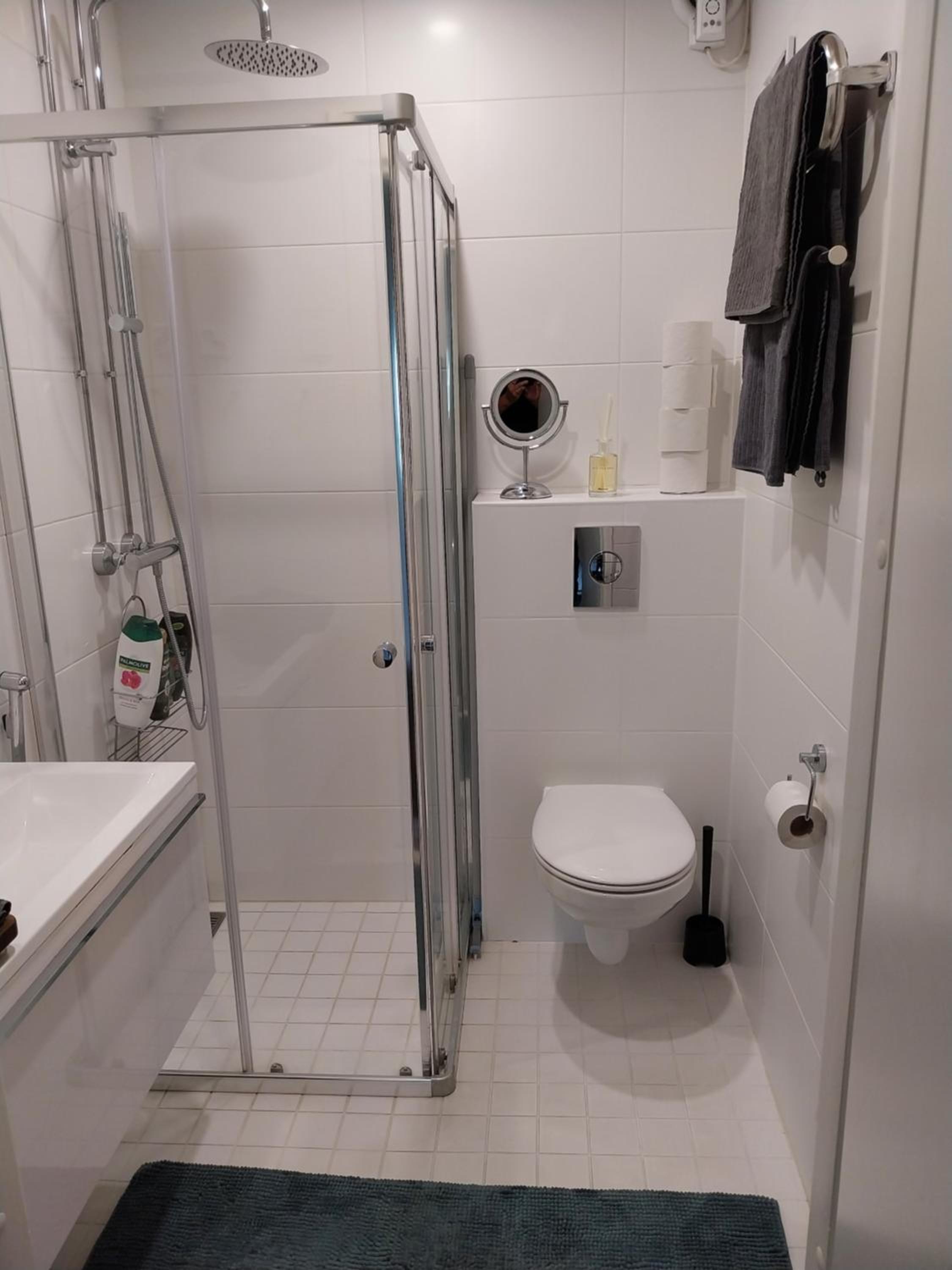 One-Bedroom Apartment - Photo 17