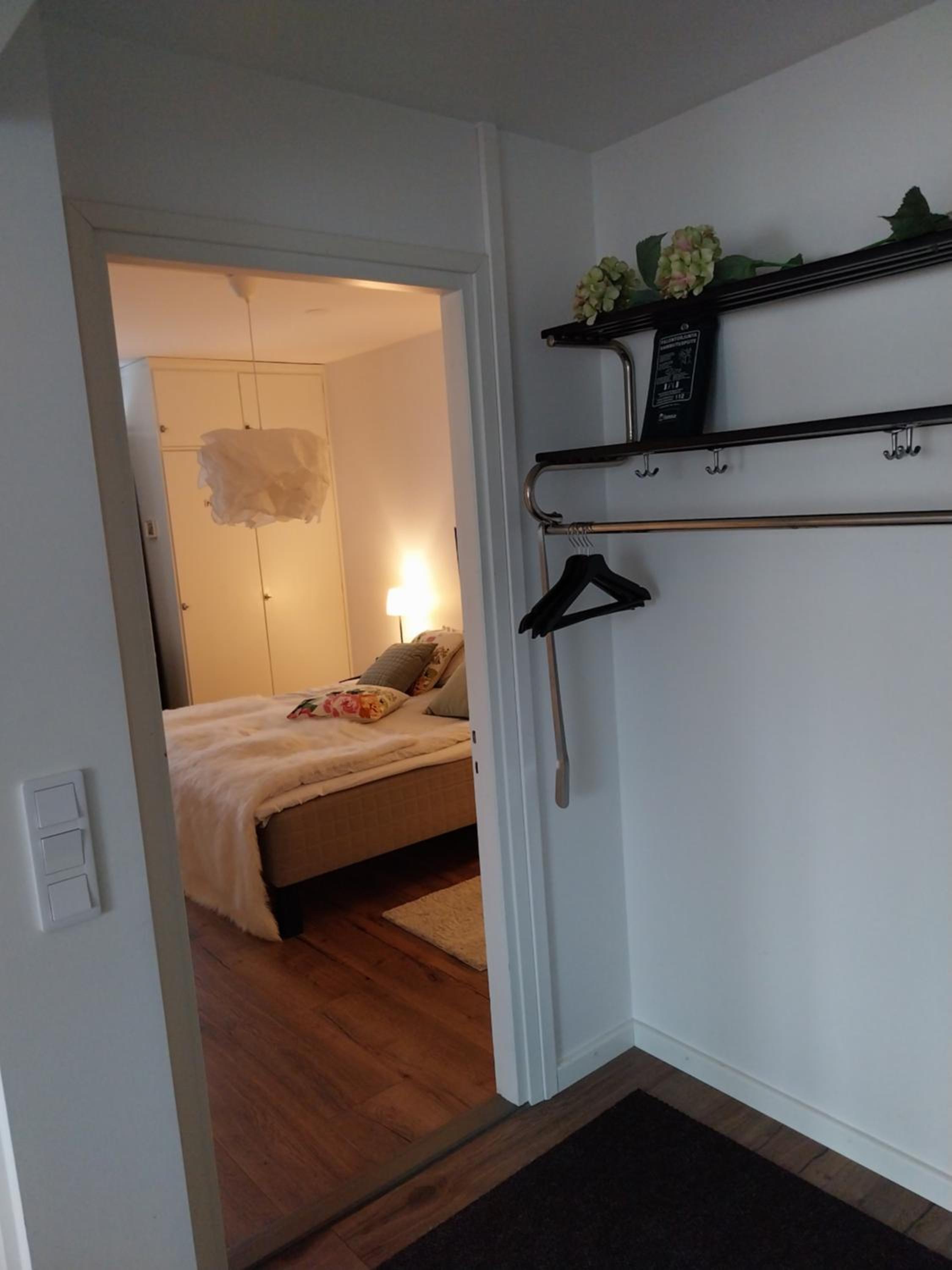 One-Bedroom Apartment - Photo 8