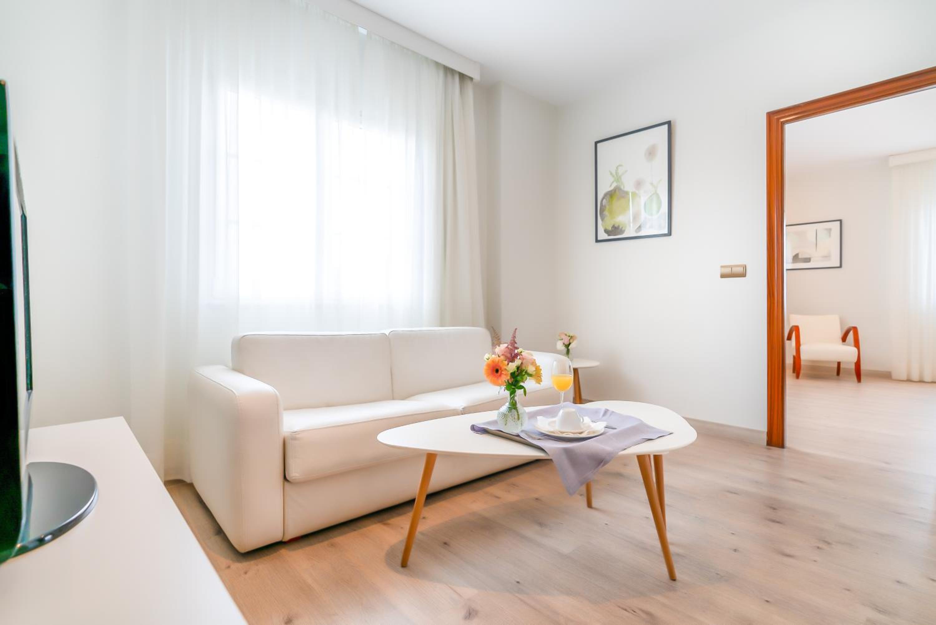 Superior Double or Twin Room - Photo 7