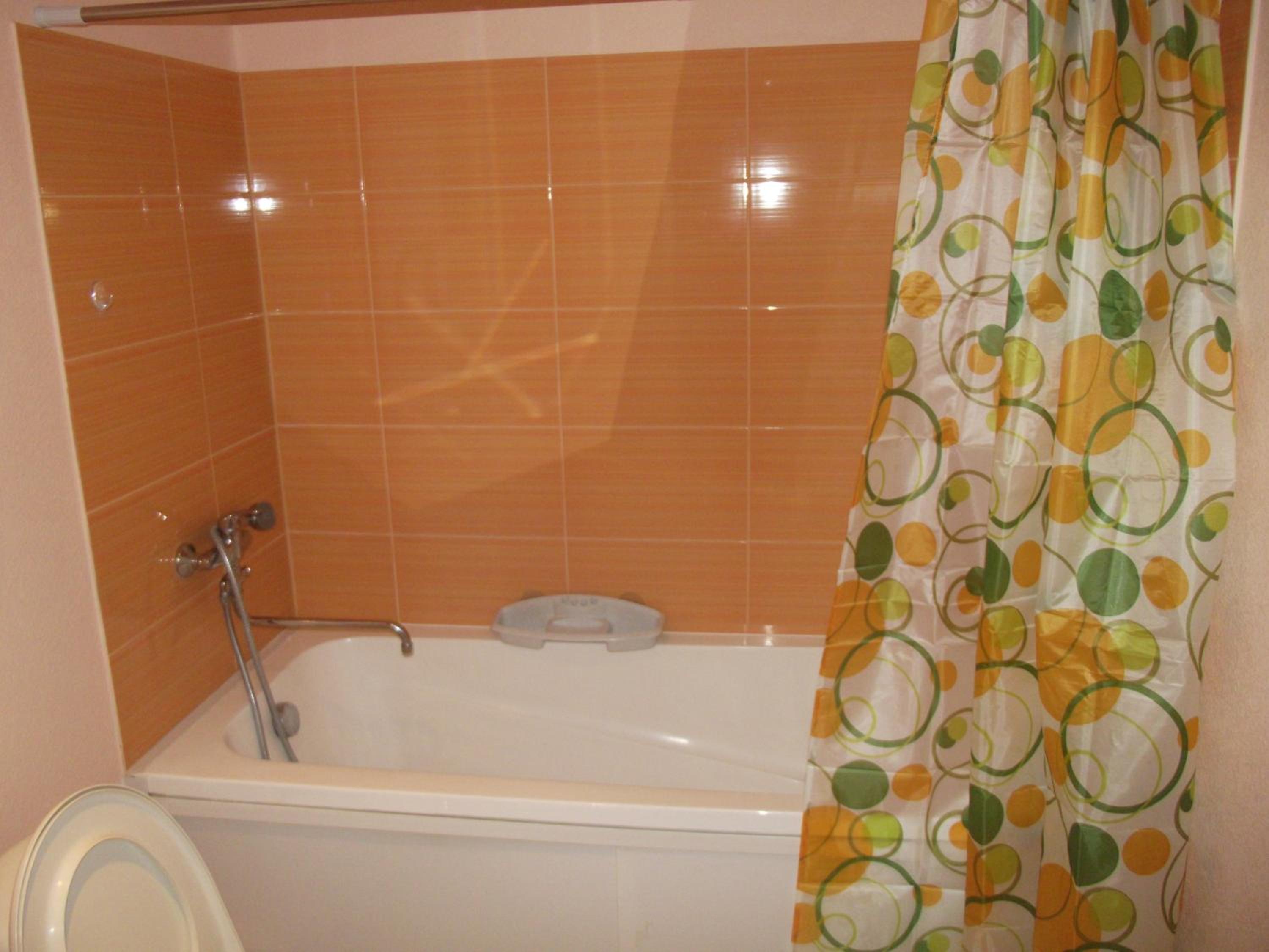 Apartment - Ground Floor photo 3