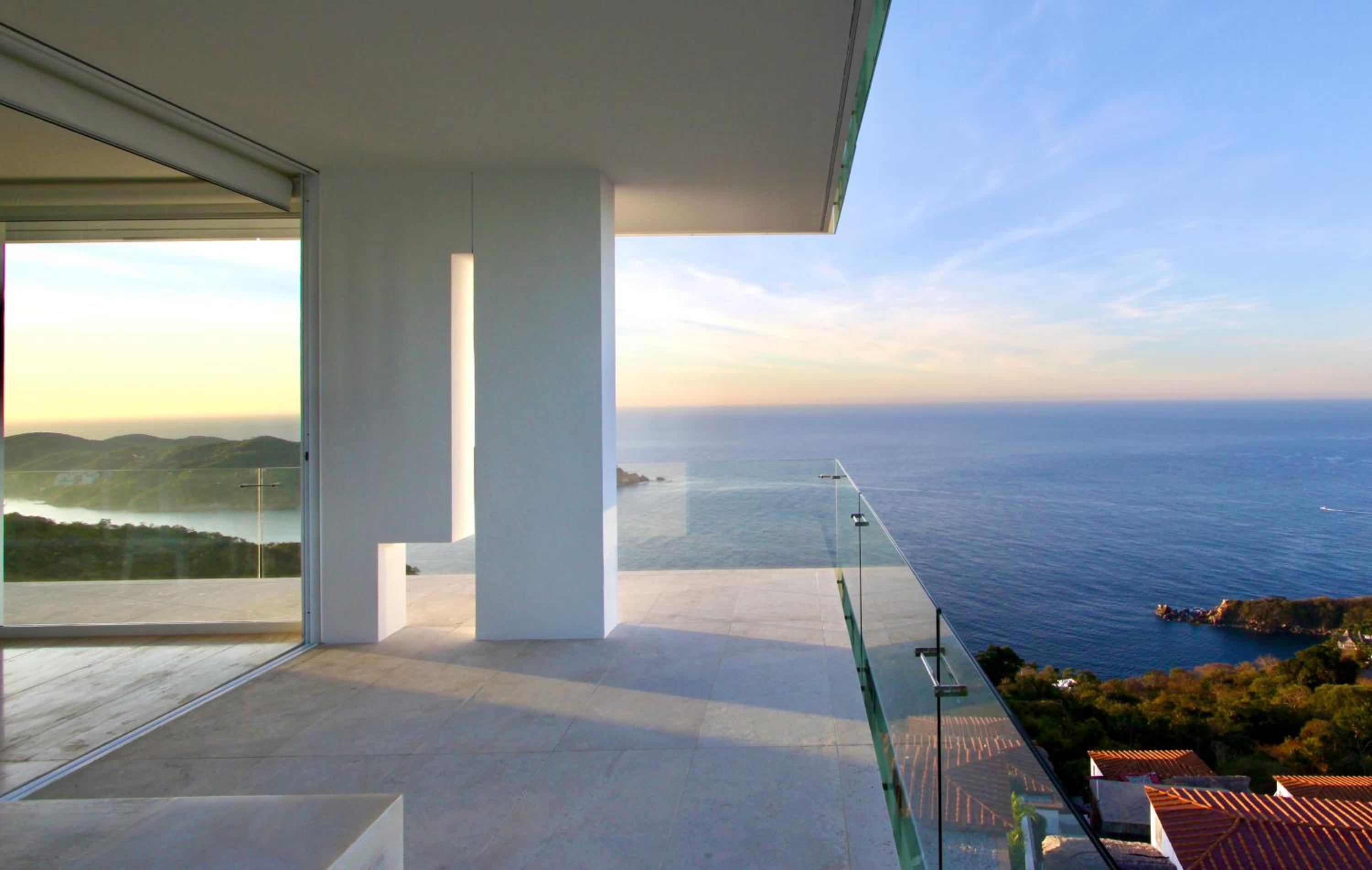 Corner Suite