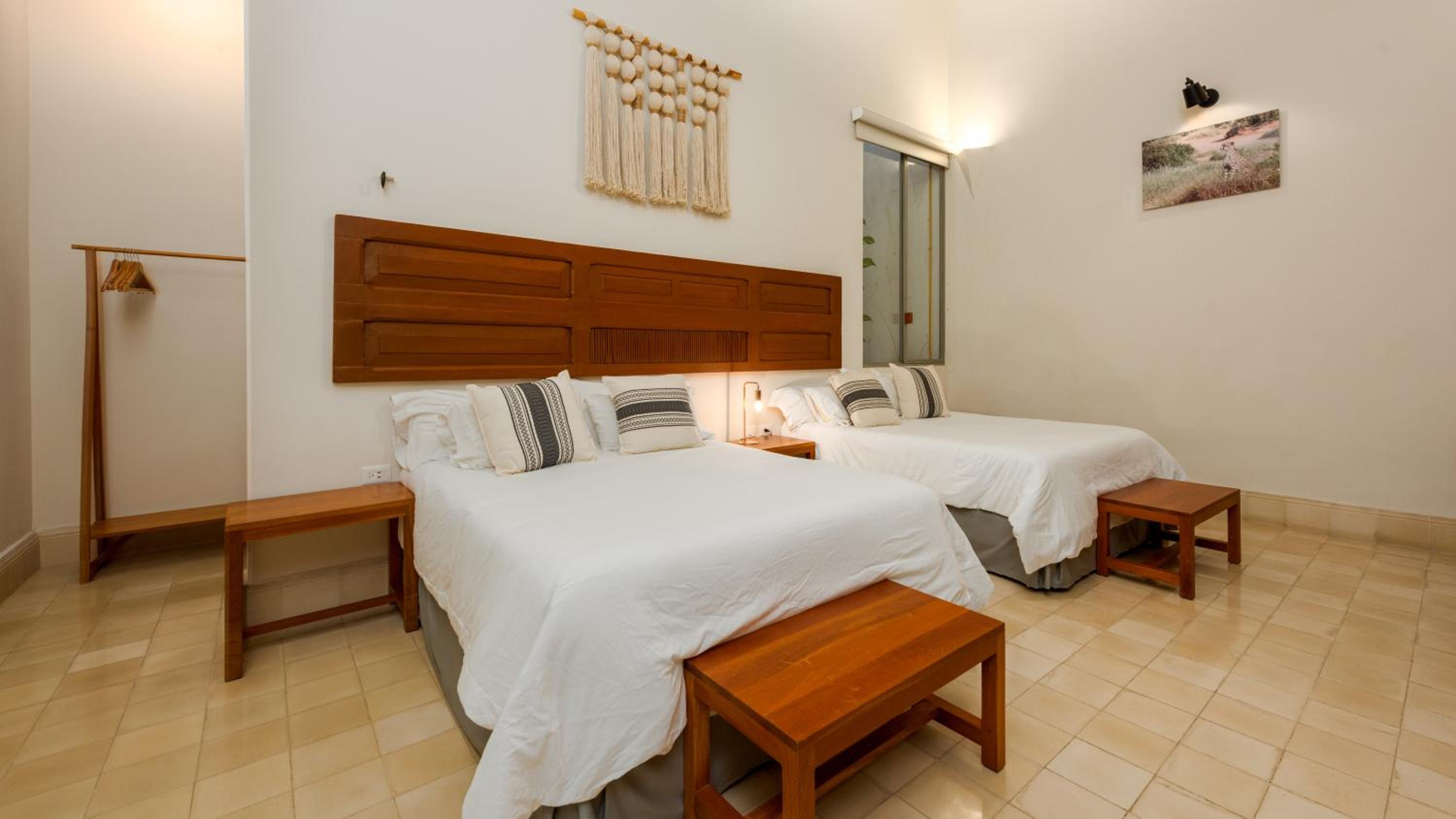 Deluxe Quadruple Room - Photo 3