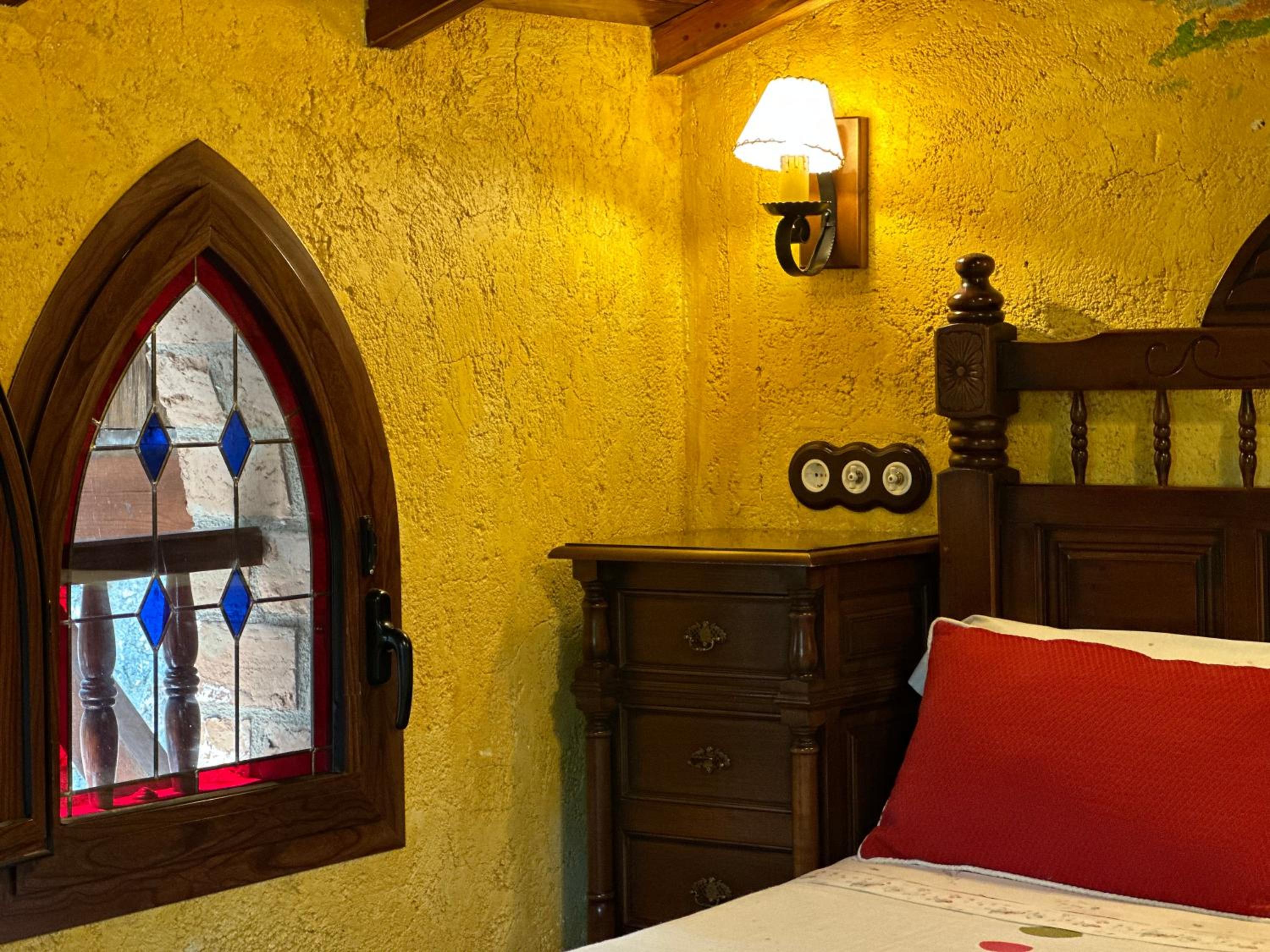 Casa de cuatro habitaciones