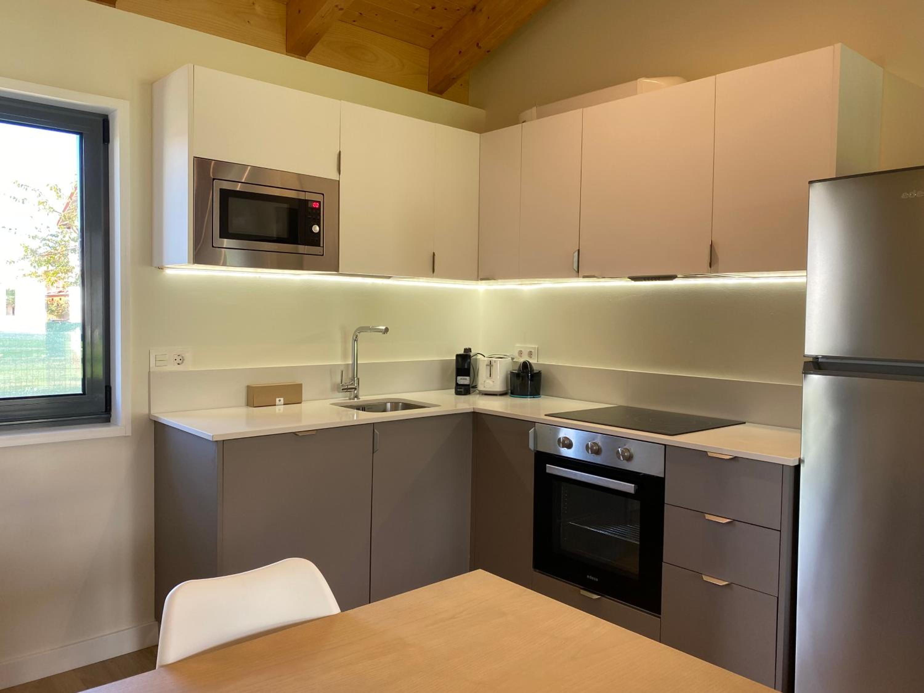 Apartment - Photo 3