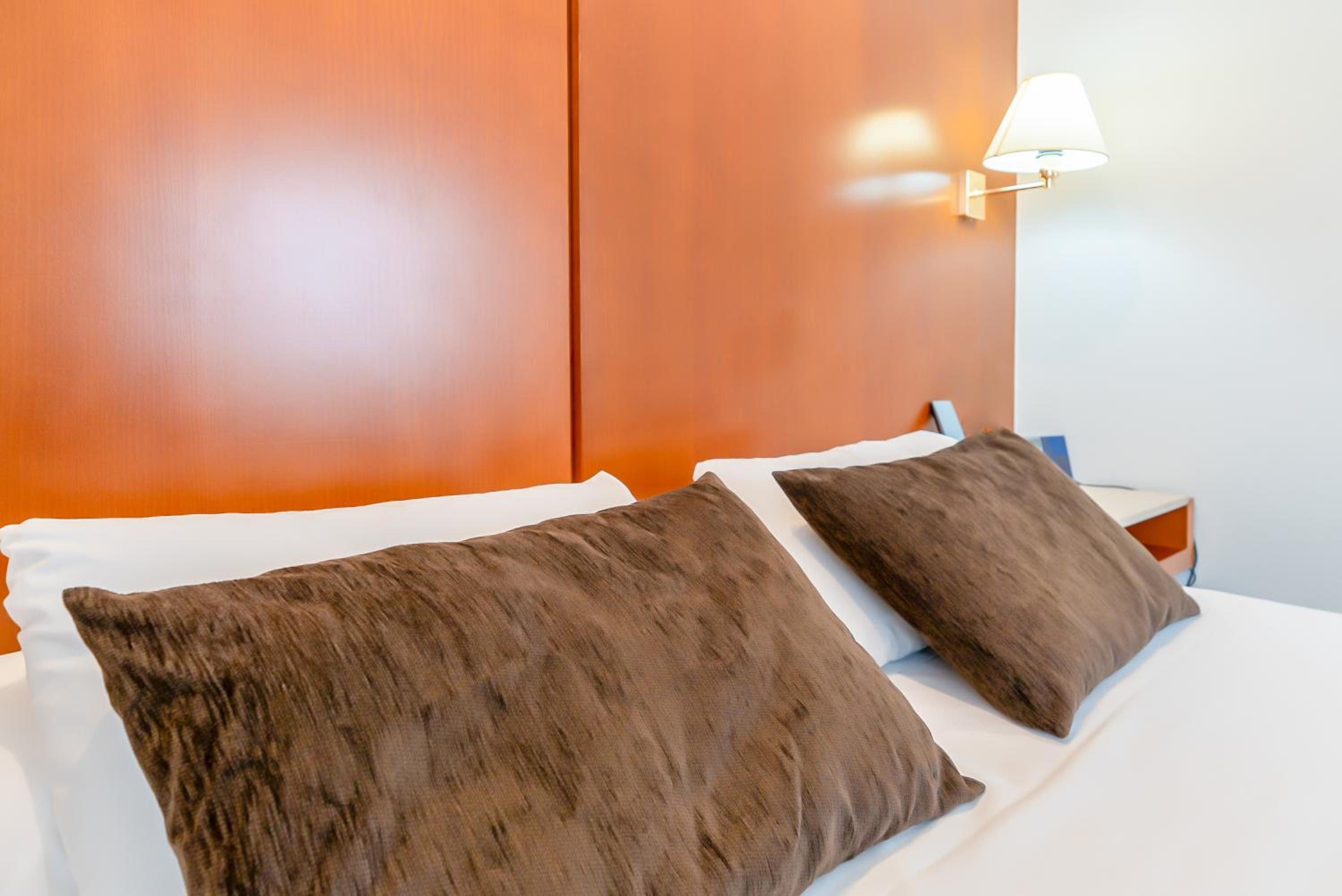 Superior Double or Twin Room - Photo 5