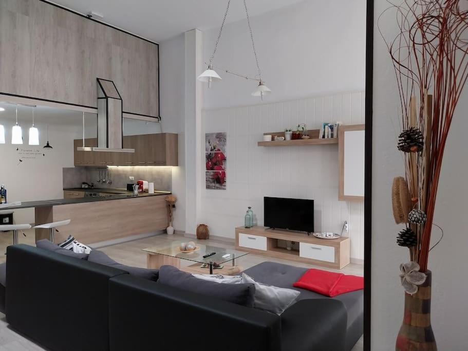 Two-Bedroom Apartment photo 2