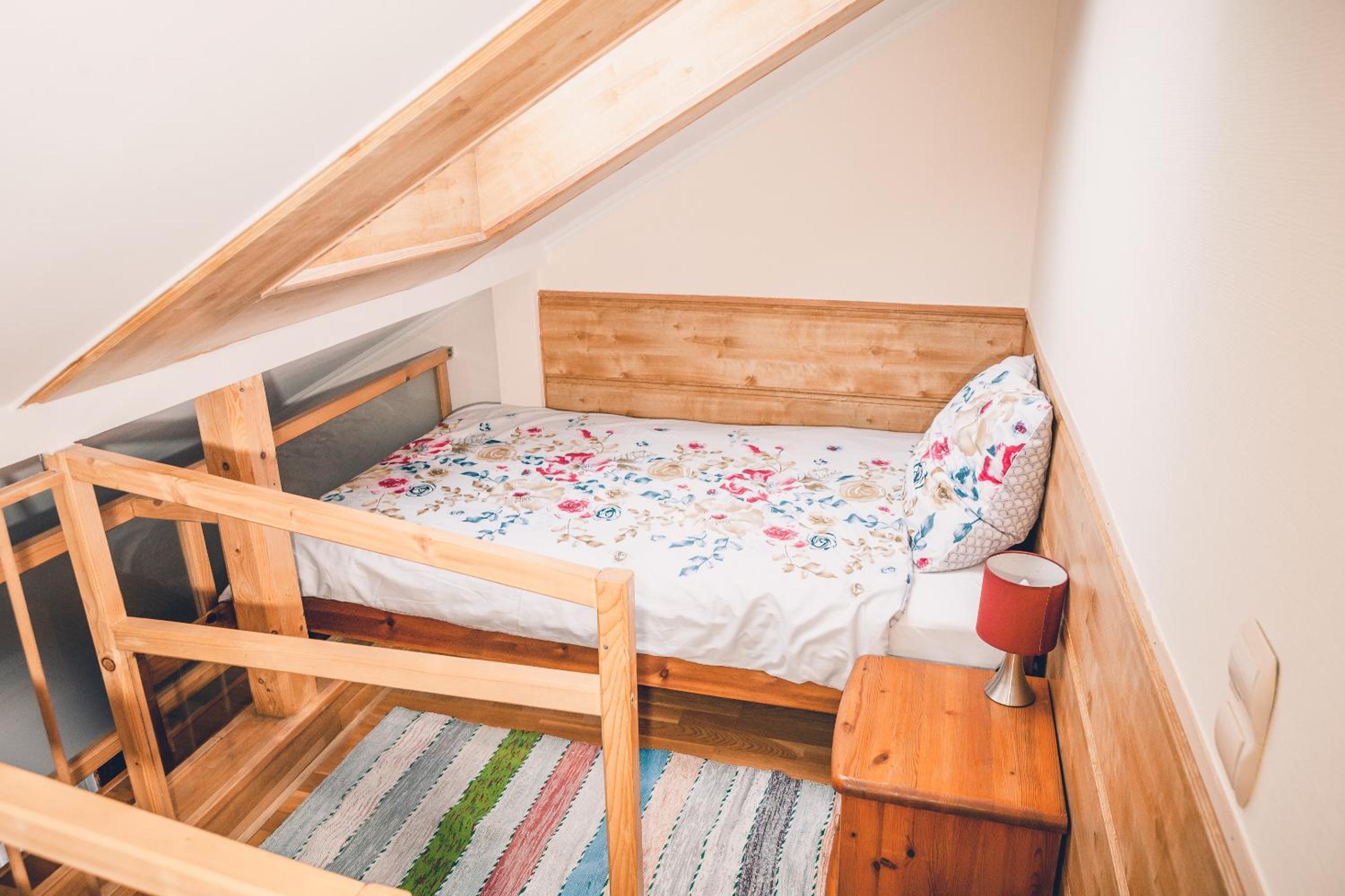 Triple Room with Balcony - Photo 2