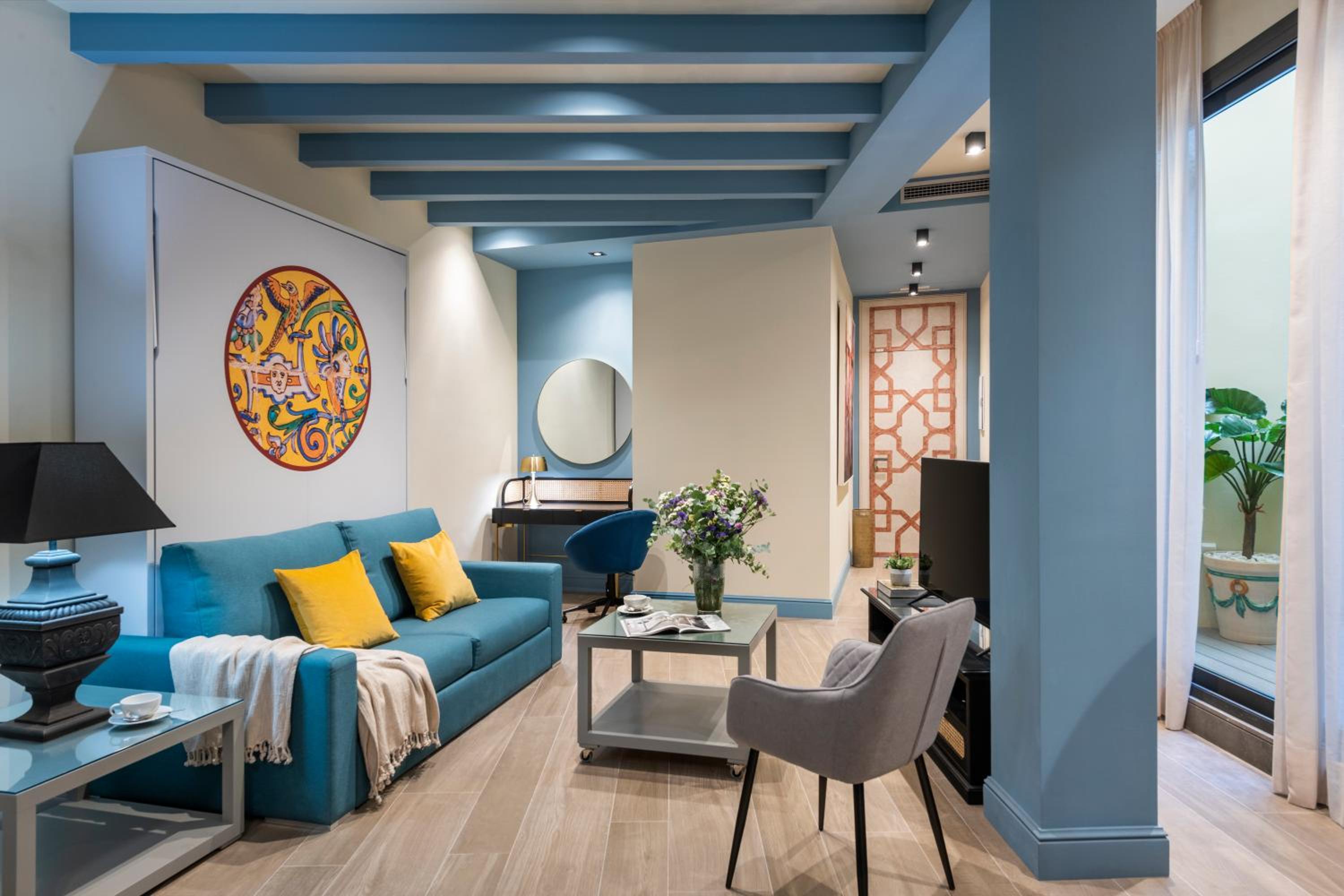Apartamento con Patio