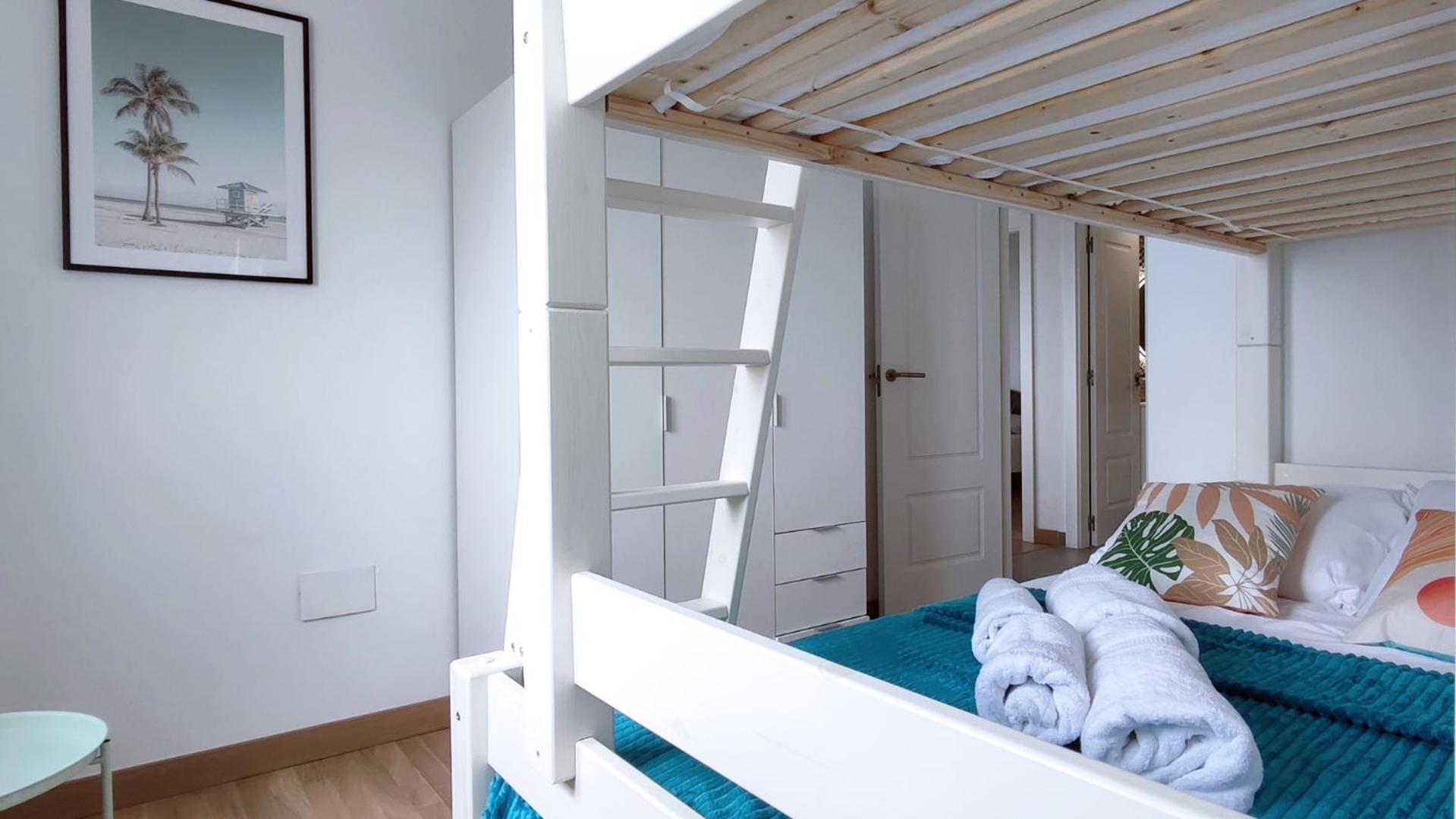 Apartamento con vista al mar