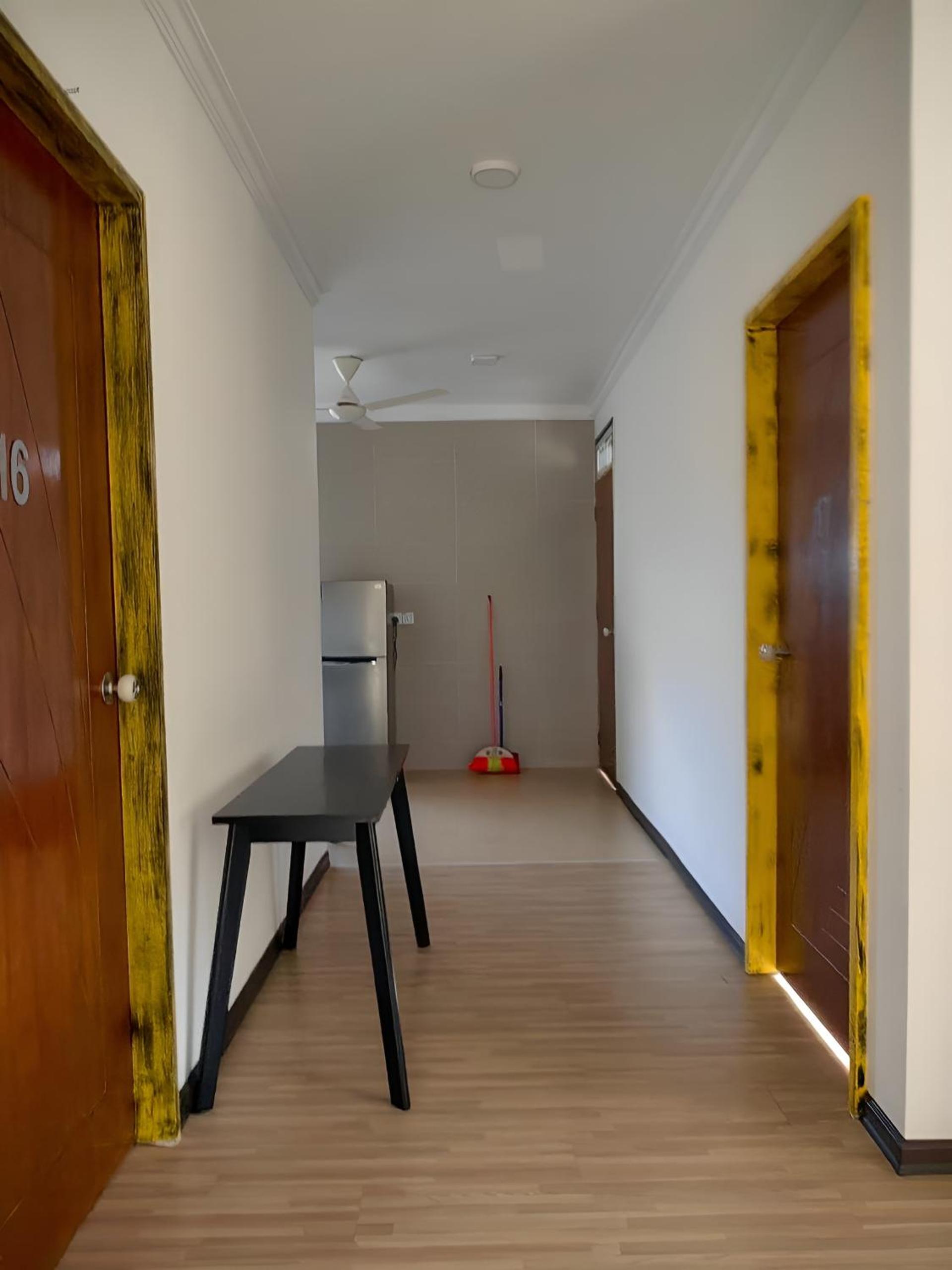 Family Room - Photo 6