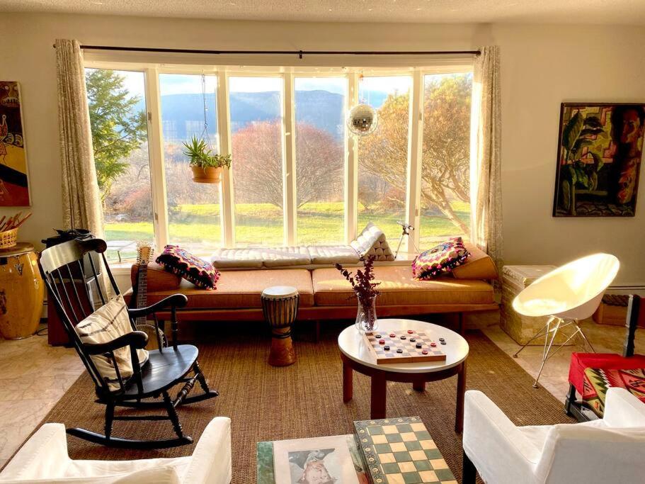 Four-Bedroom House photo 1