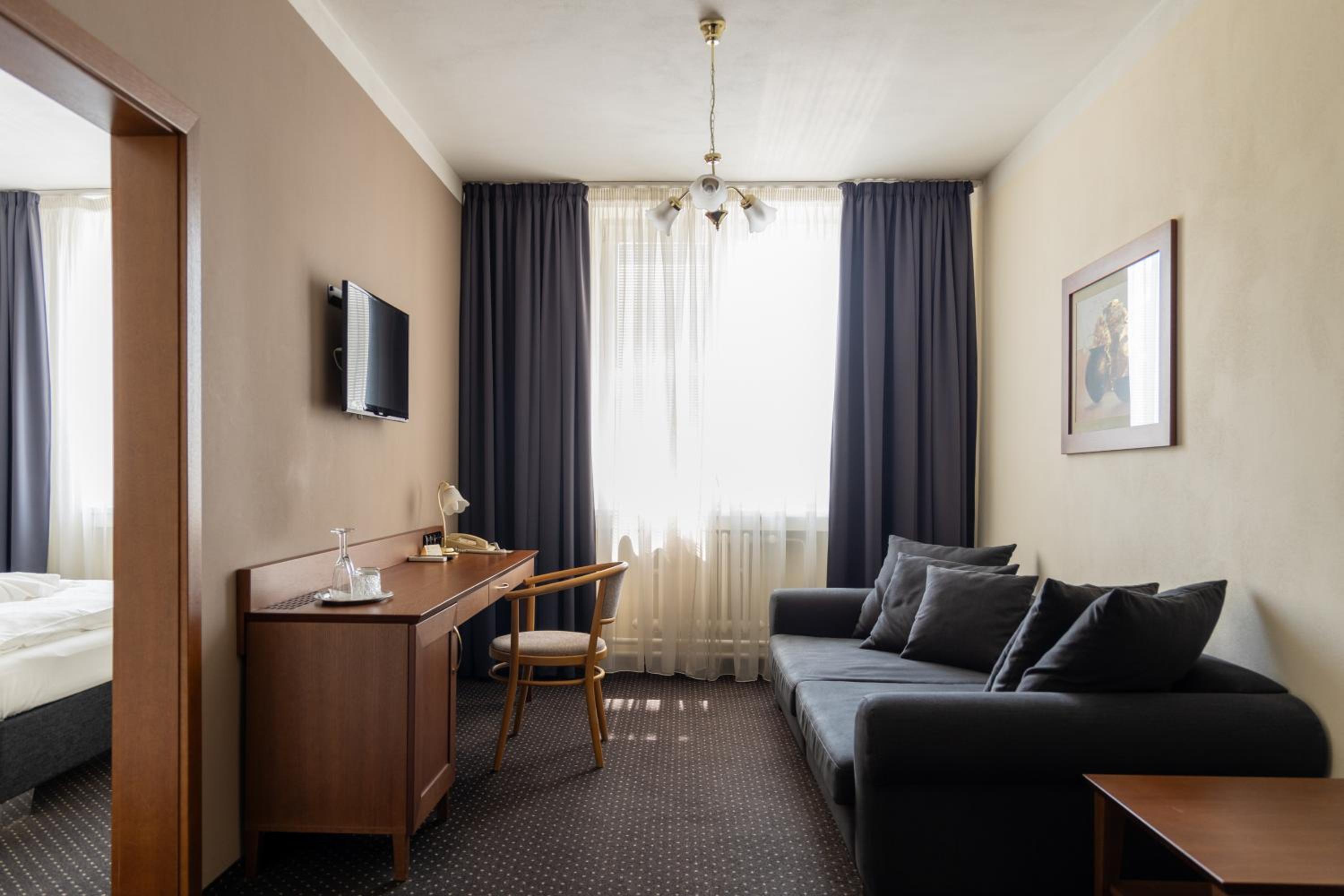 Apartment - Photo 1