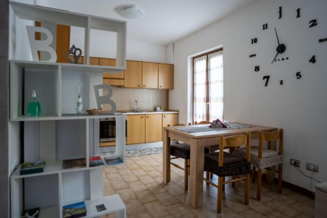 Two-Bedroom House photo 3