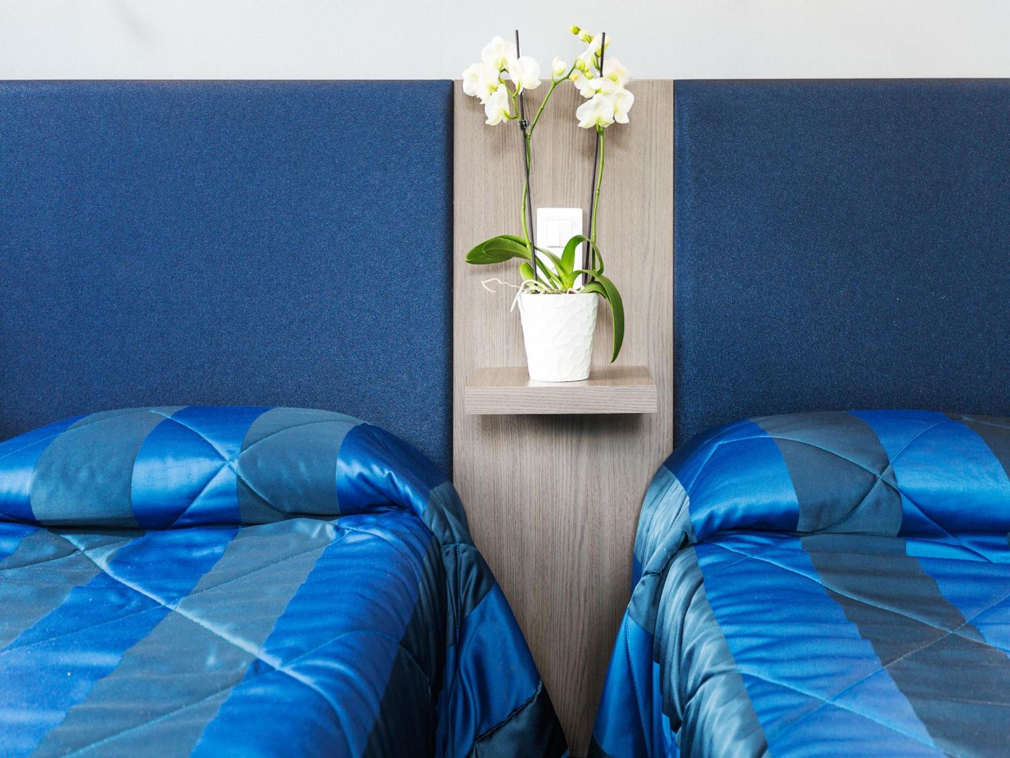 Double Room - Photo 9