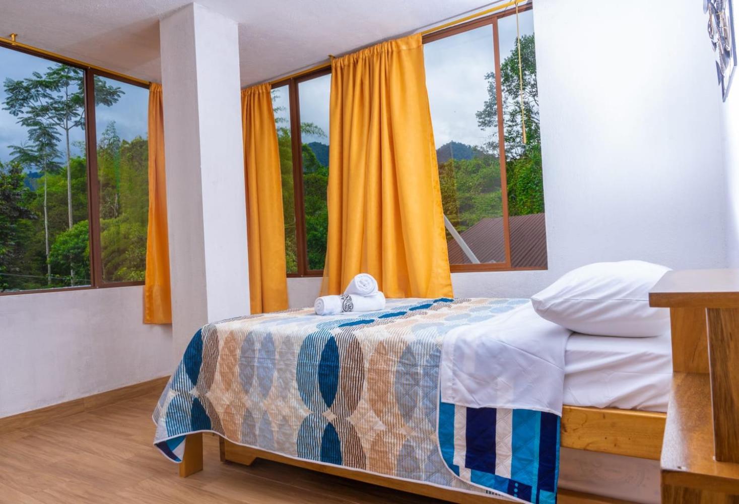 Double Room with Private Bathroom photo 1