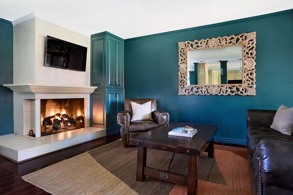 Deluxe Family Suite