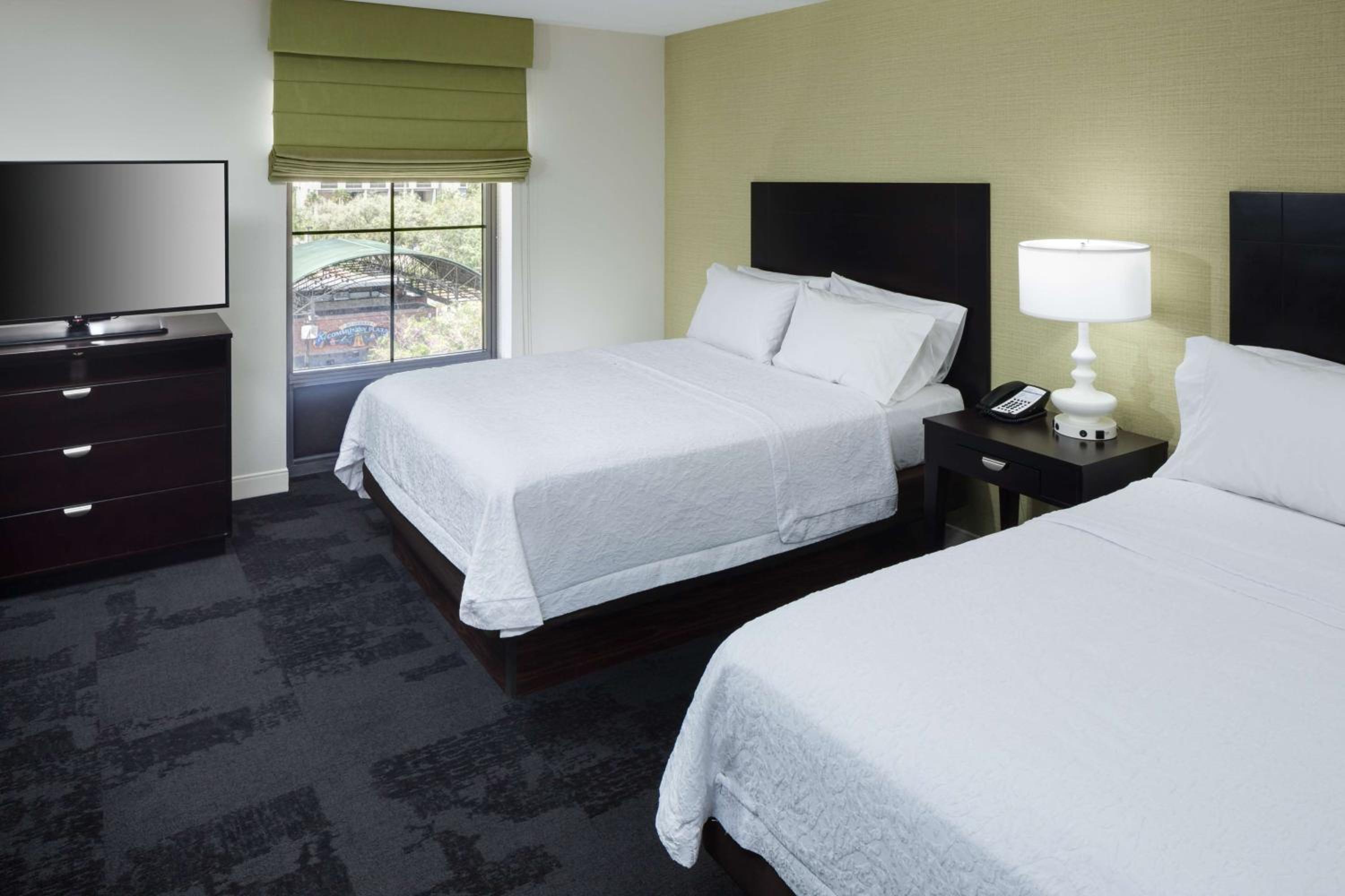Studio Suite with Two Queen Beds and Sofa Bed - Non-Smoking - Photo 1