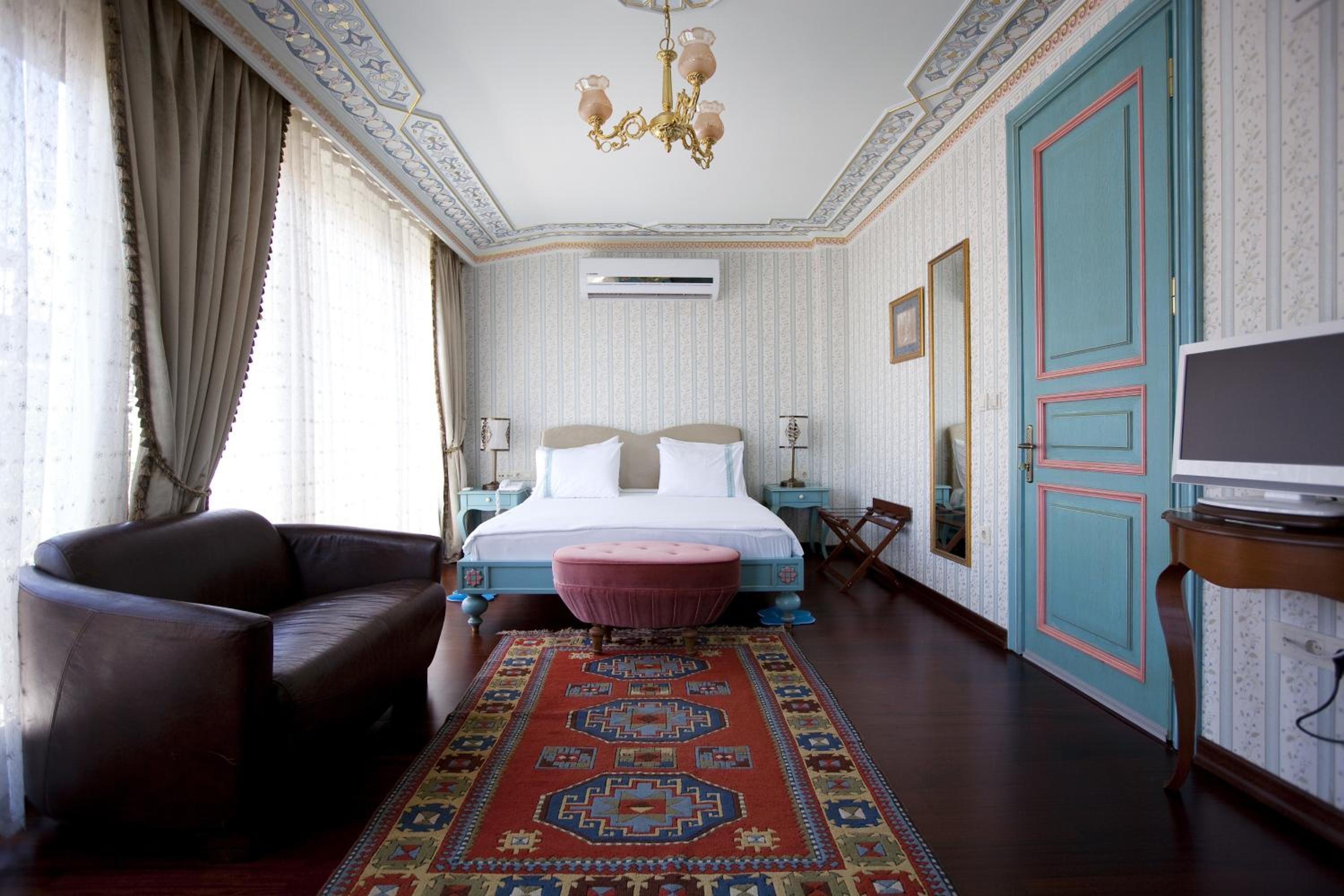 Penthouse Suite