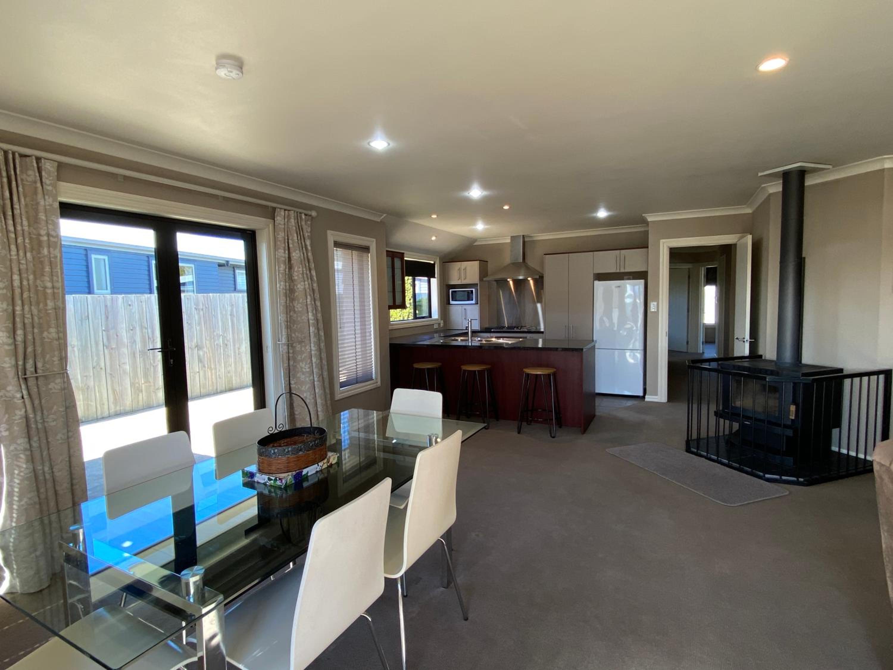 Four-Bedroom House photo 3