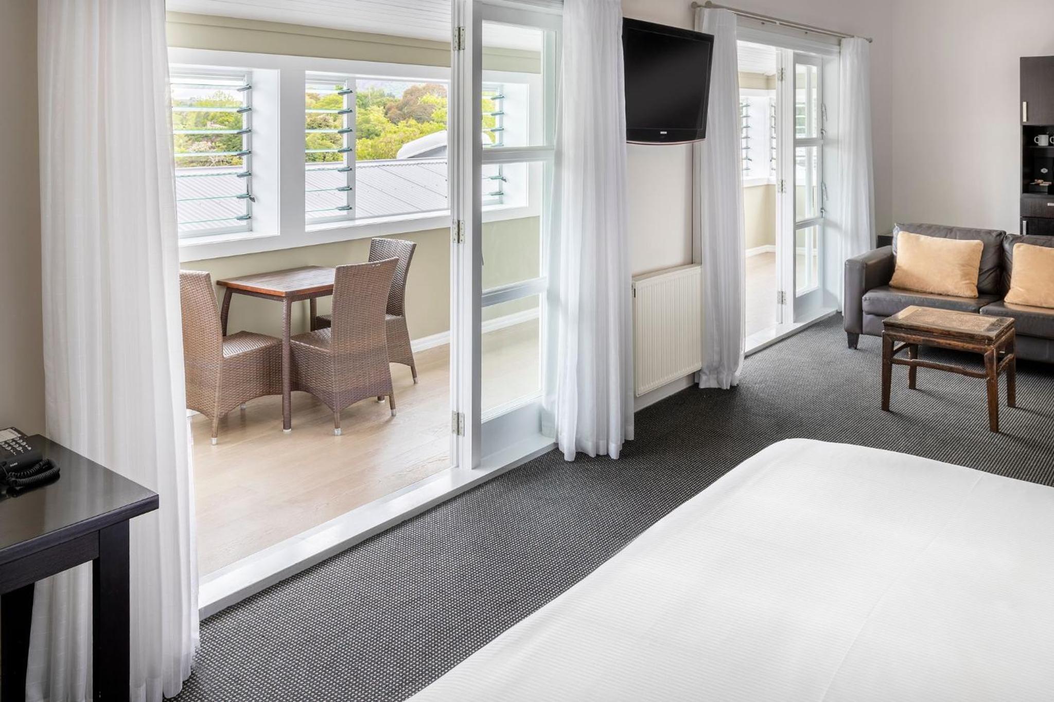 Plus King Room - Photo 3
