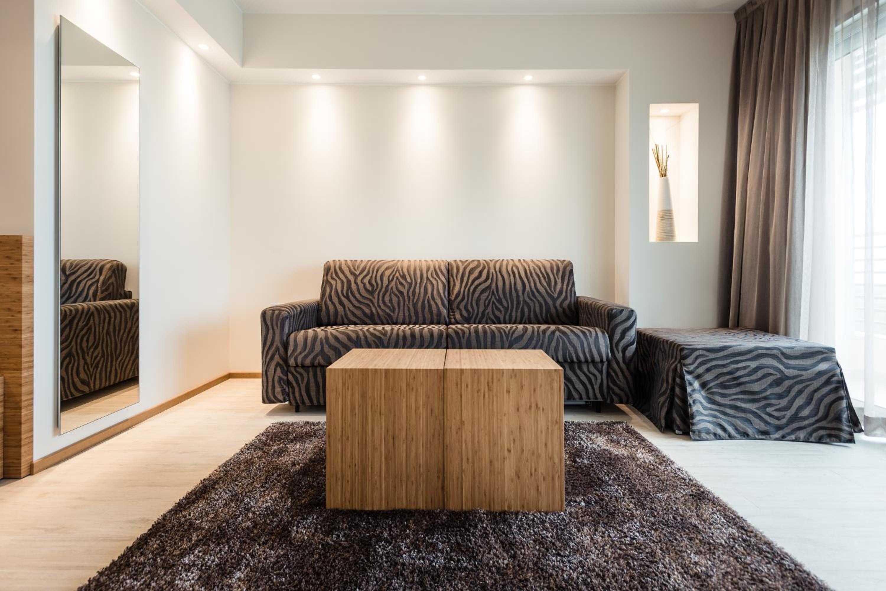 Junior Suite with Lateral Sea View - Photo 7