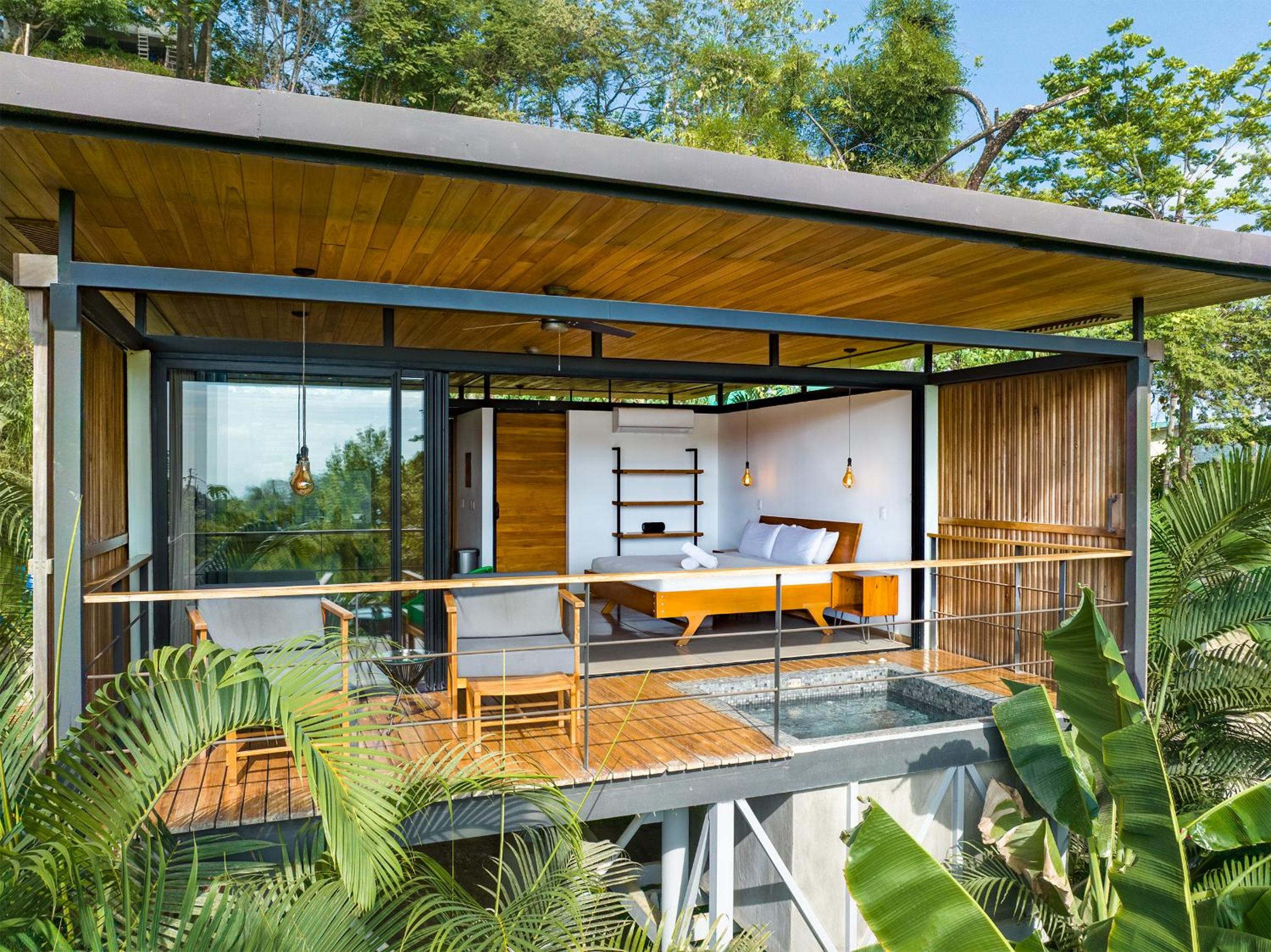 Standard Villa - Moss 