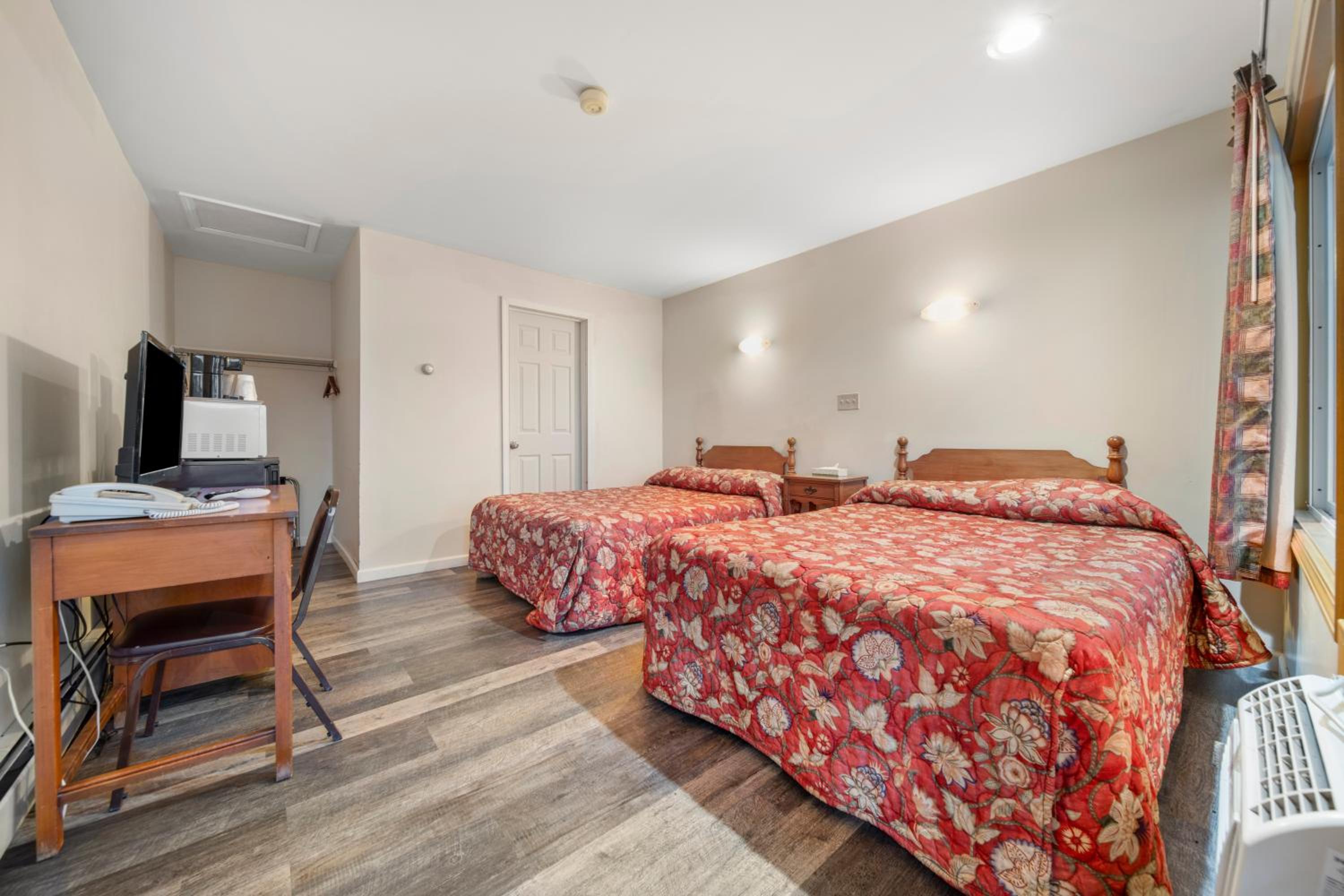 Deluxe Double Room photo 2