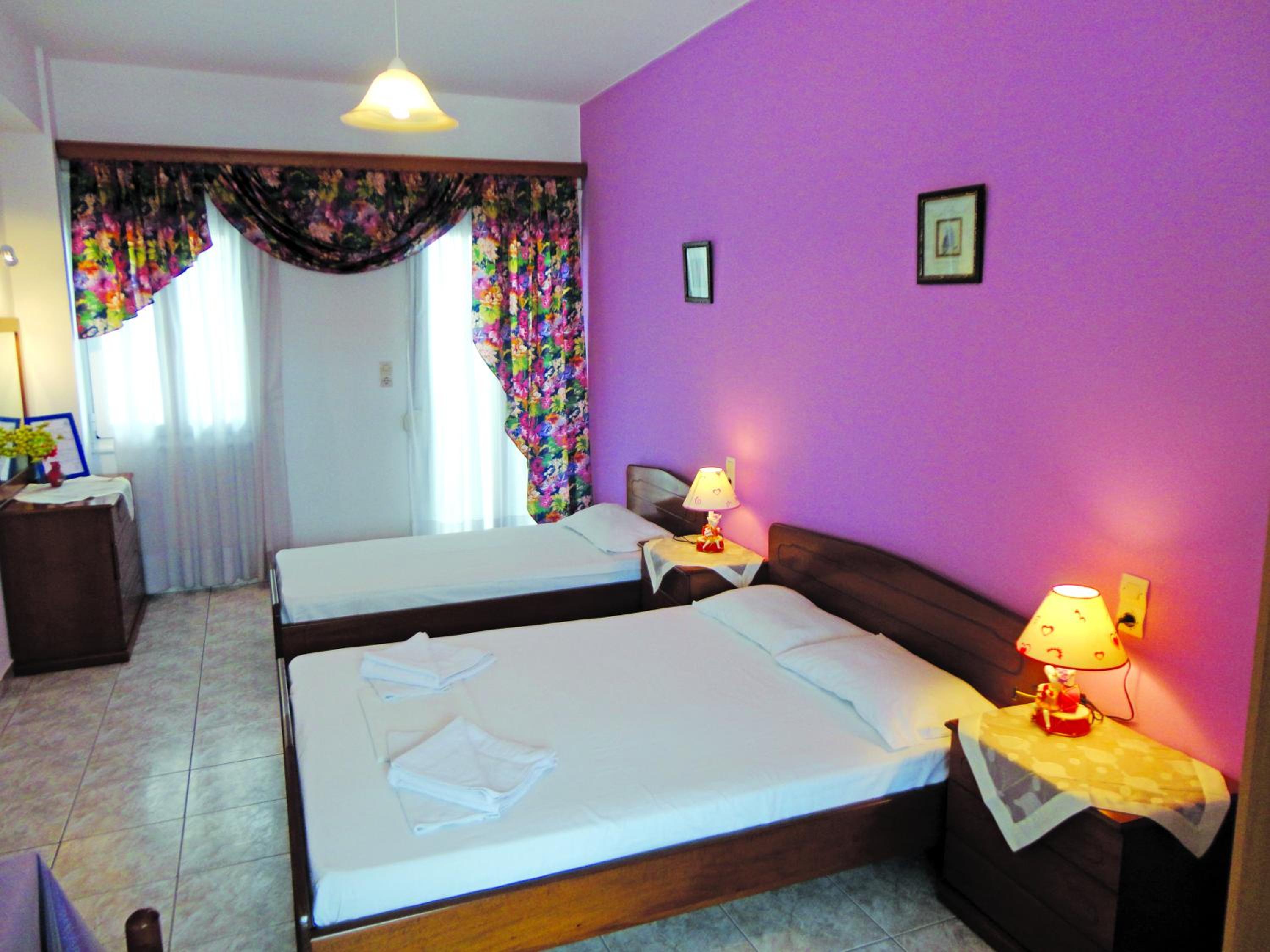 Studio with Side Sea View (3 Adults)