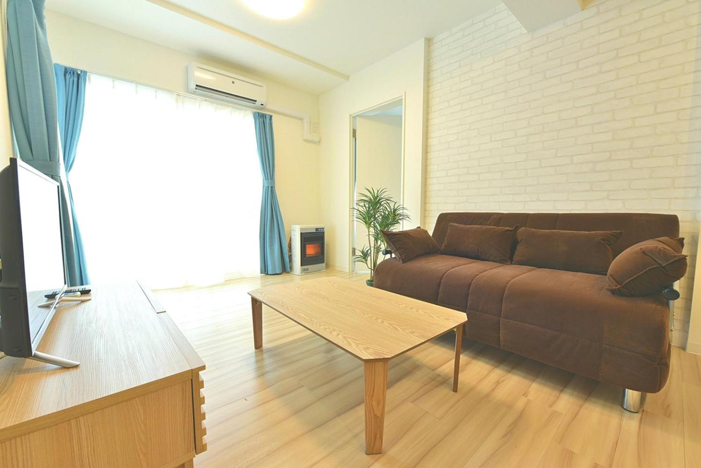 Family Room photo 1