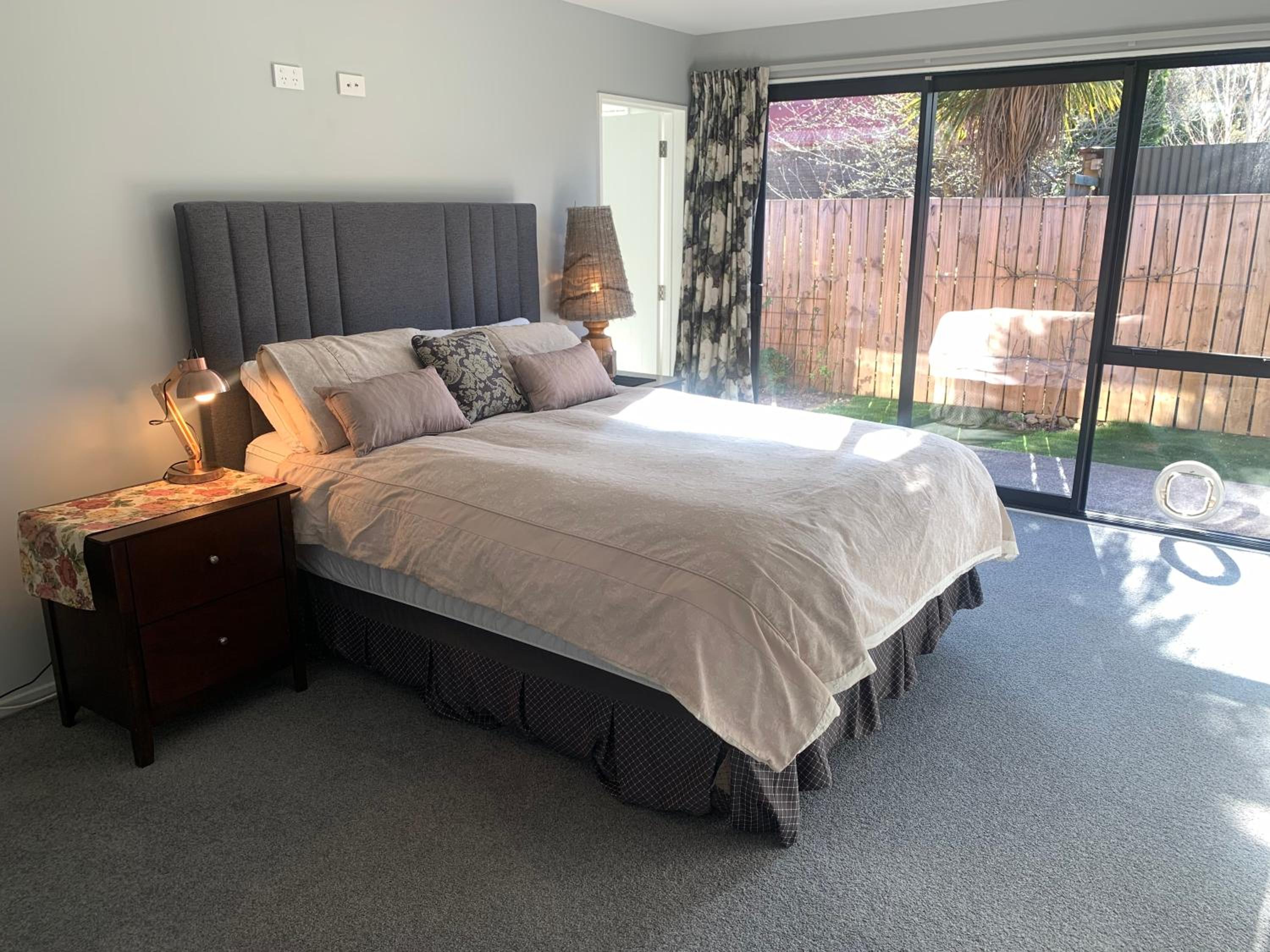 Three-Bedroom House photo 1