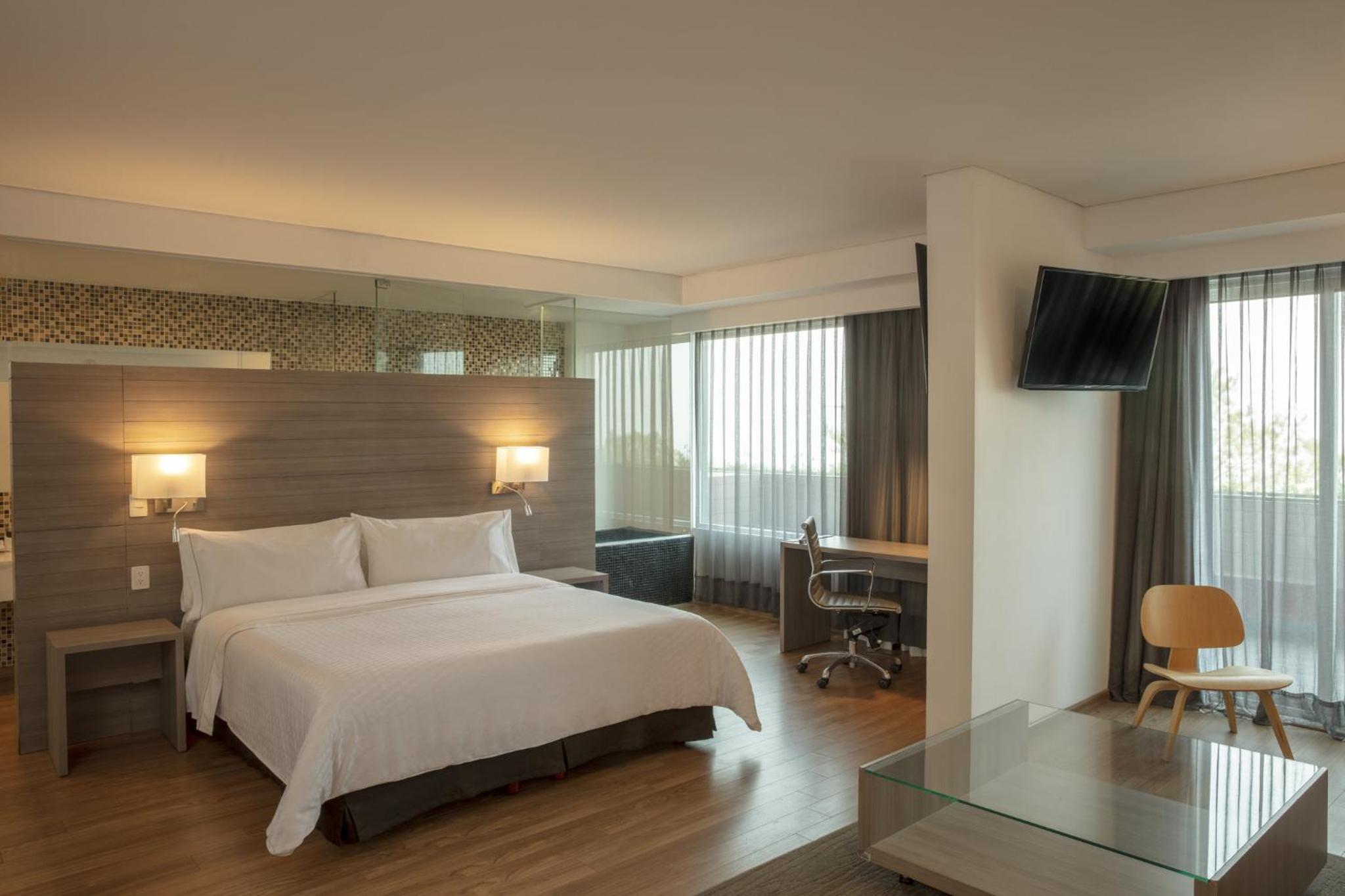 Junior Suite King