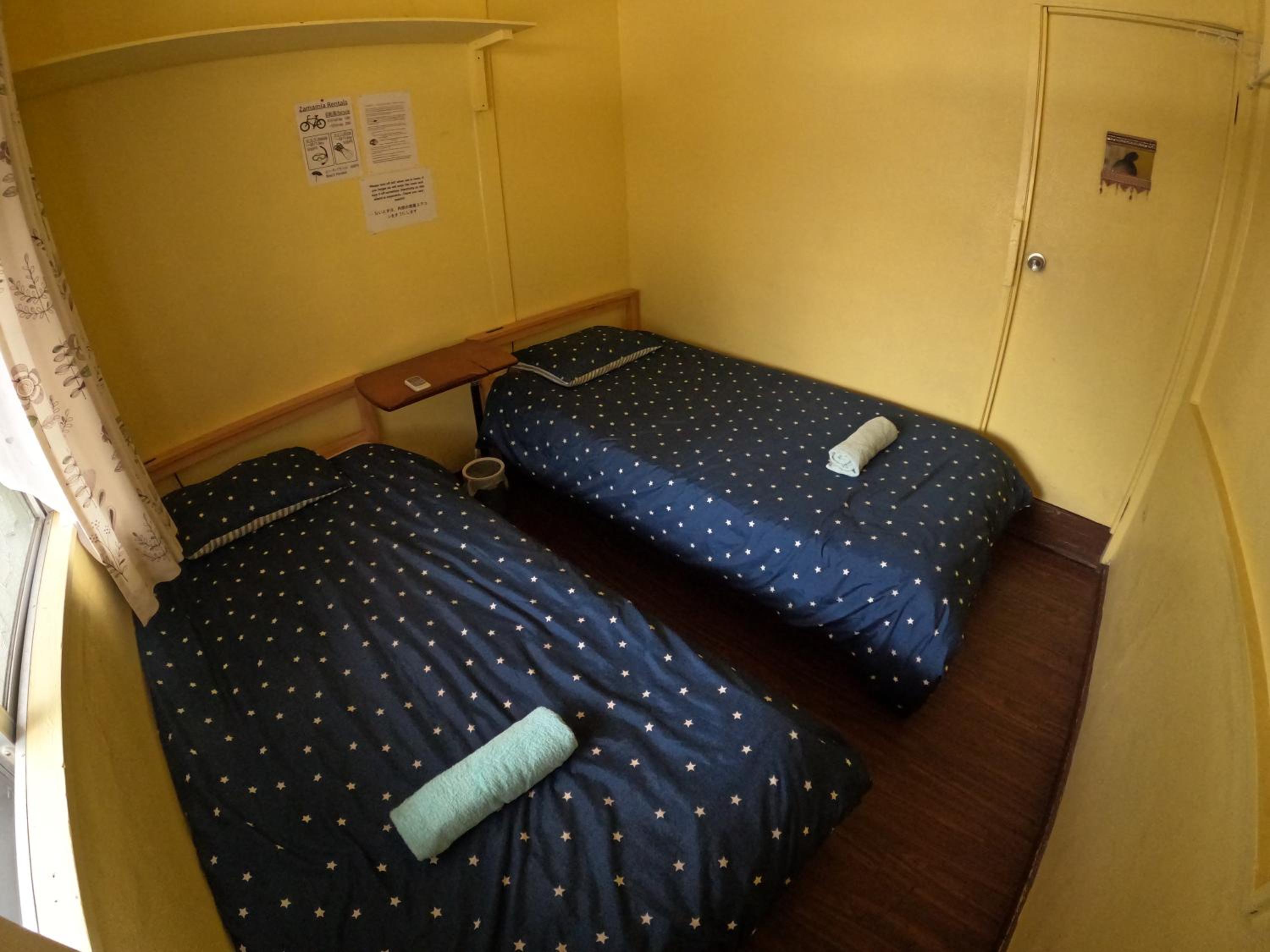 Twin Room - Photo 3