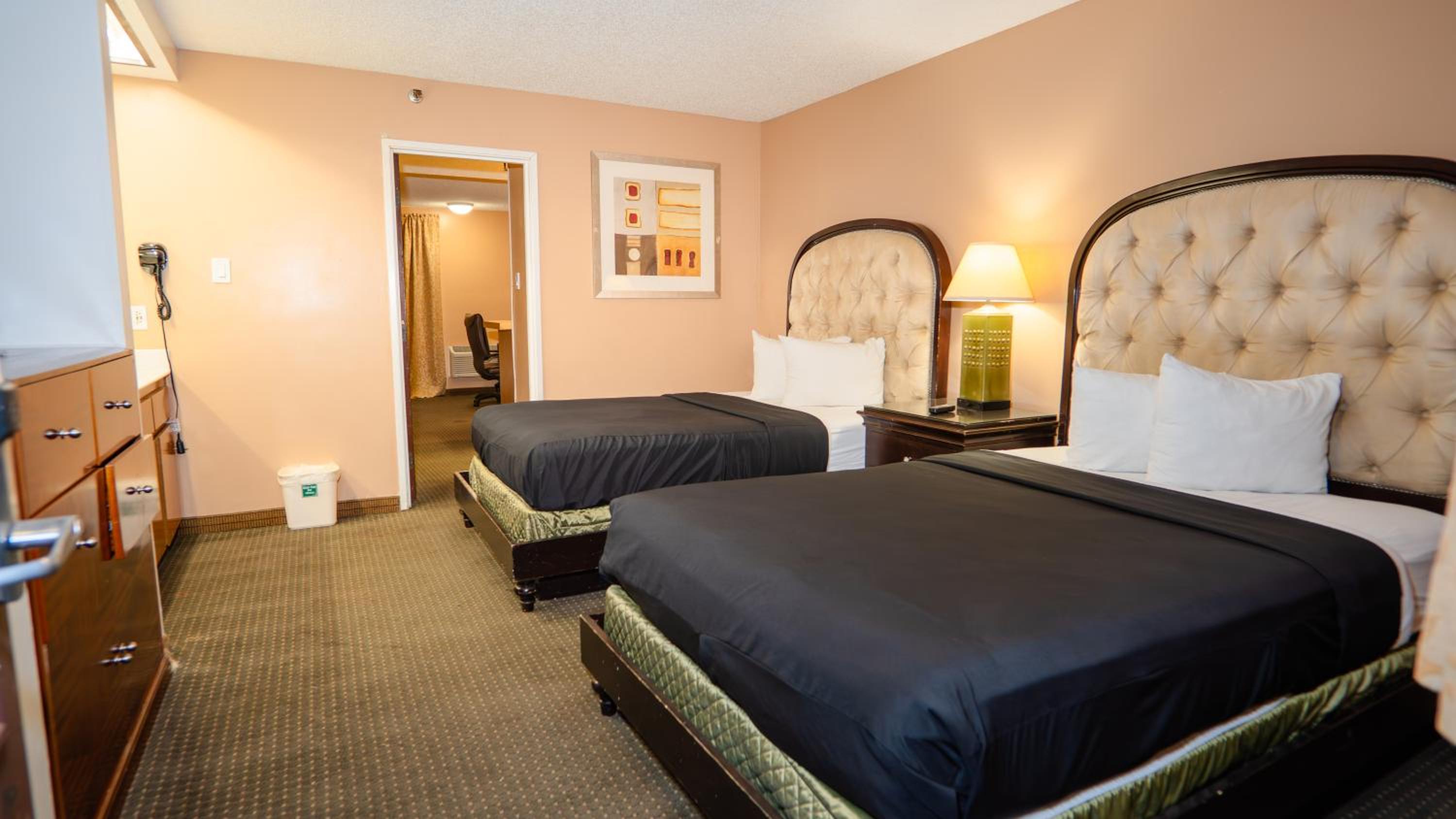 Executive Suite photo 3