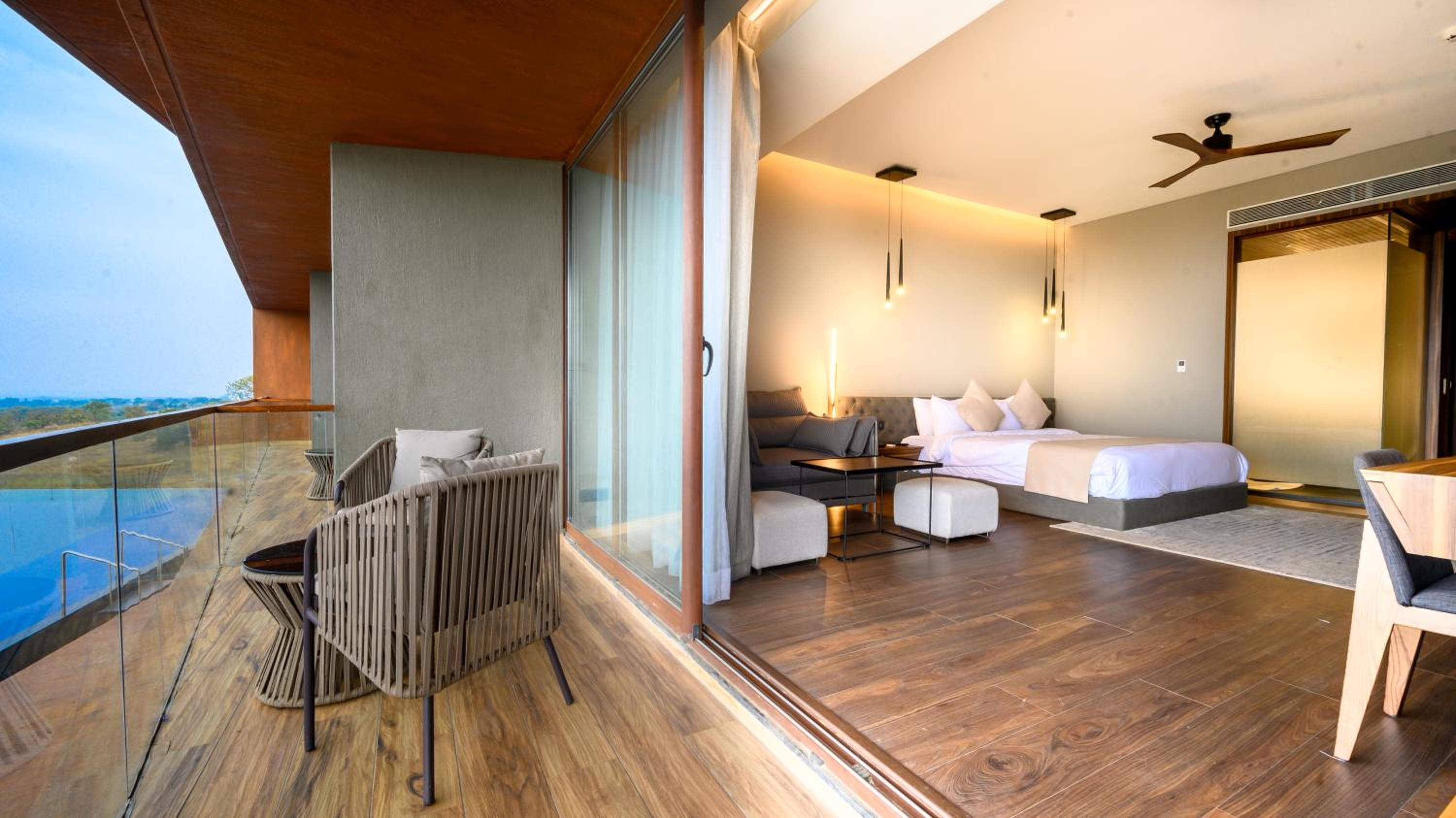 Junior Suite - Photo 1