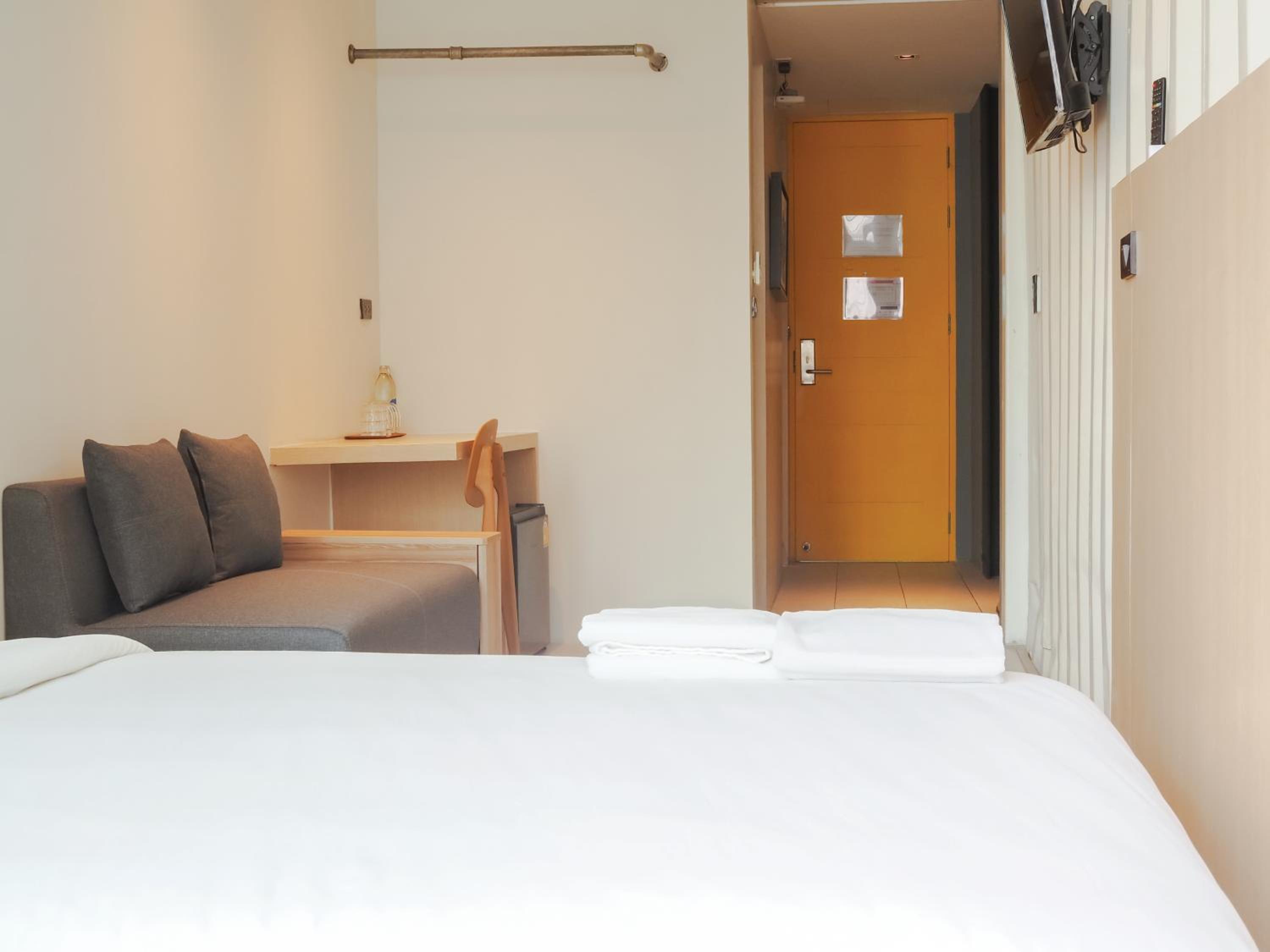Deluxe Queen Room photo 3