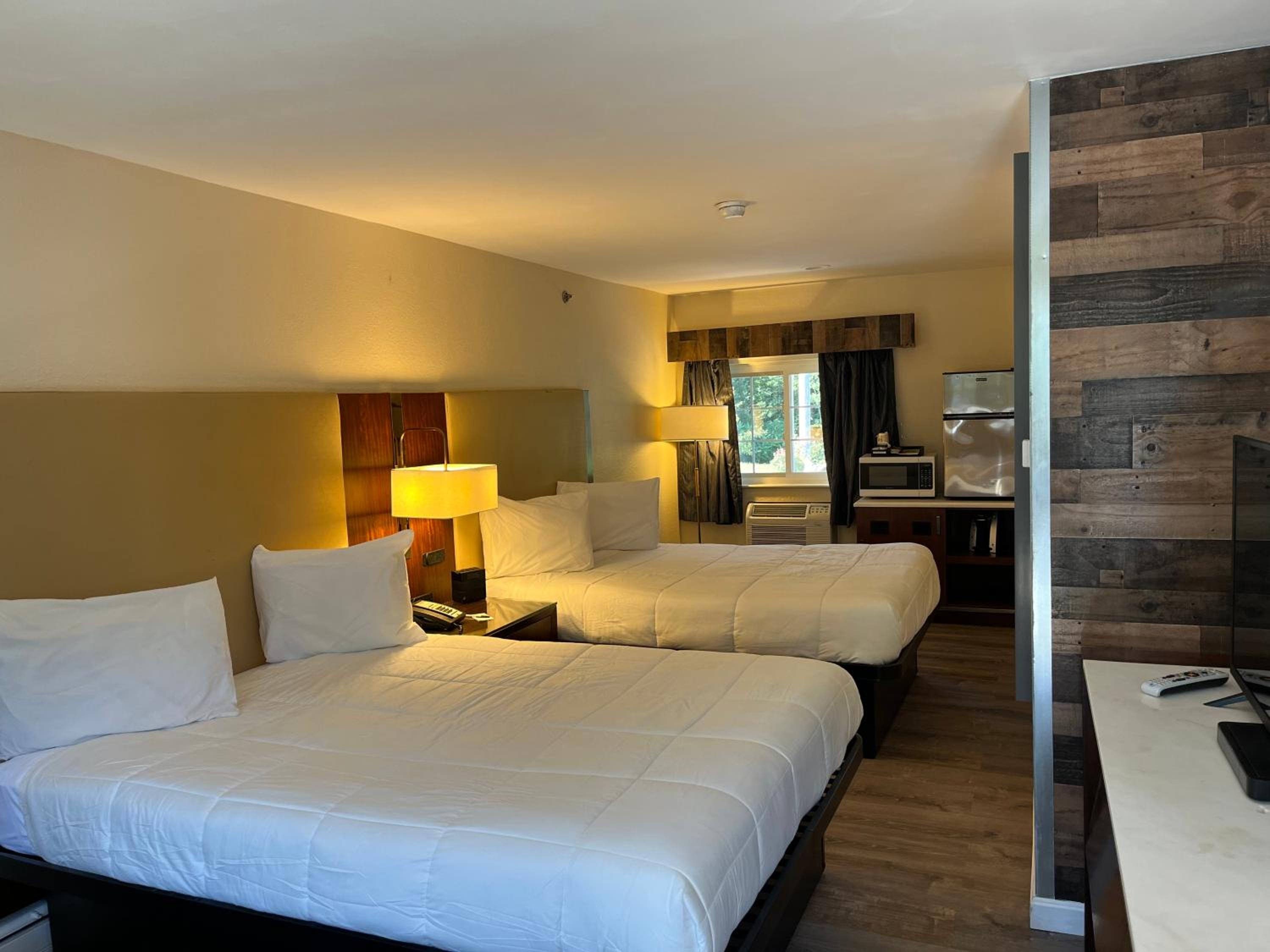 Double Room with Two Double Beds, photo 7