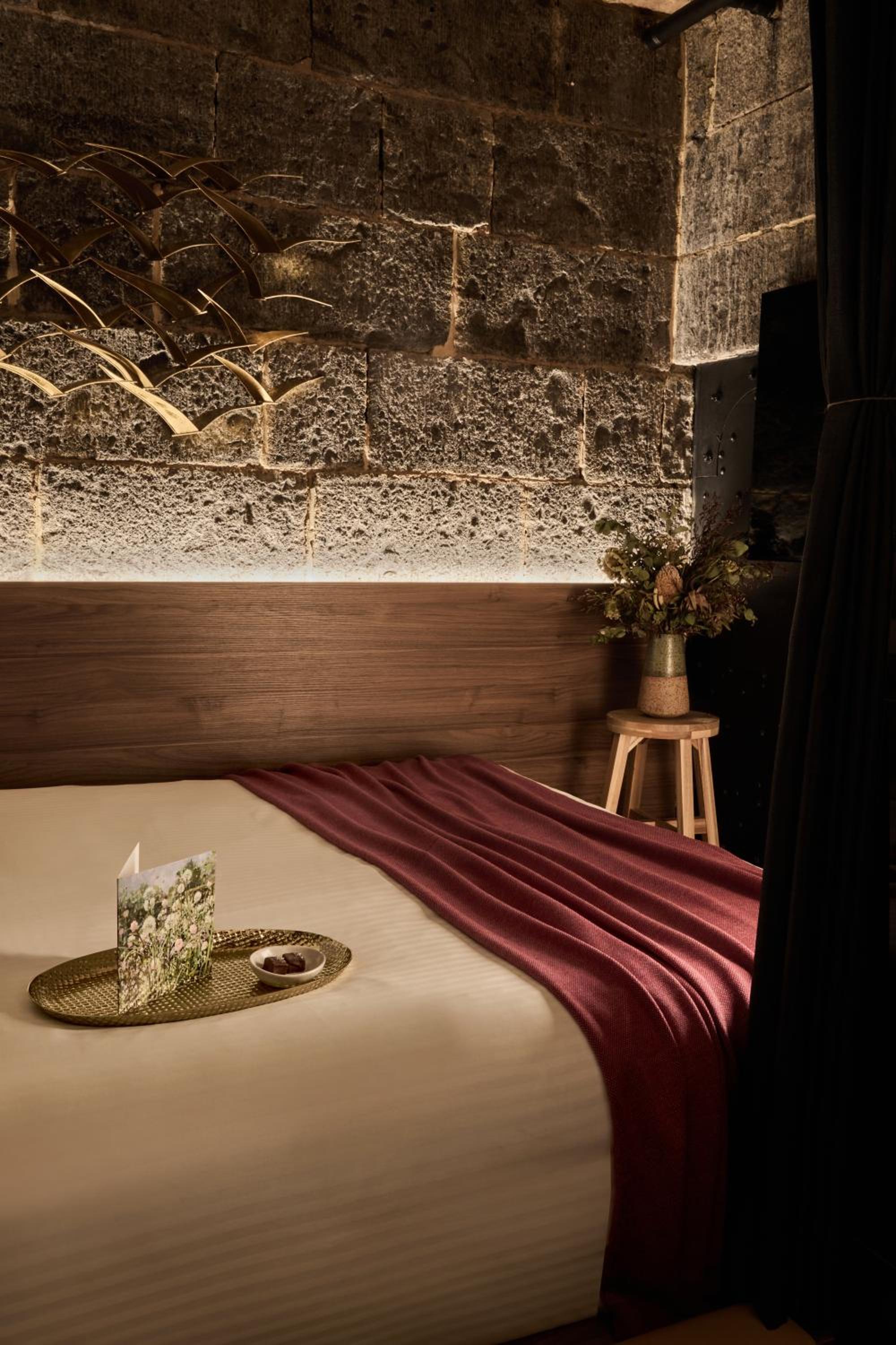 The Interlude Sanctuary Suite photo 1