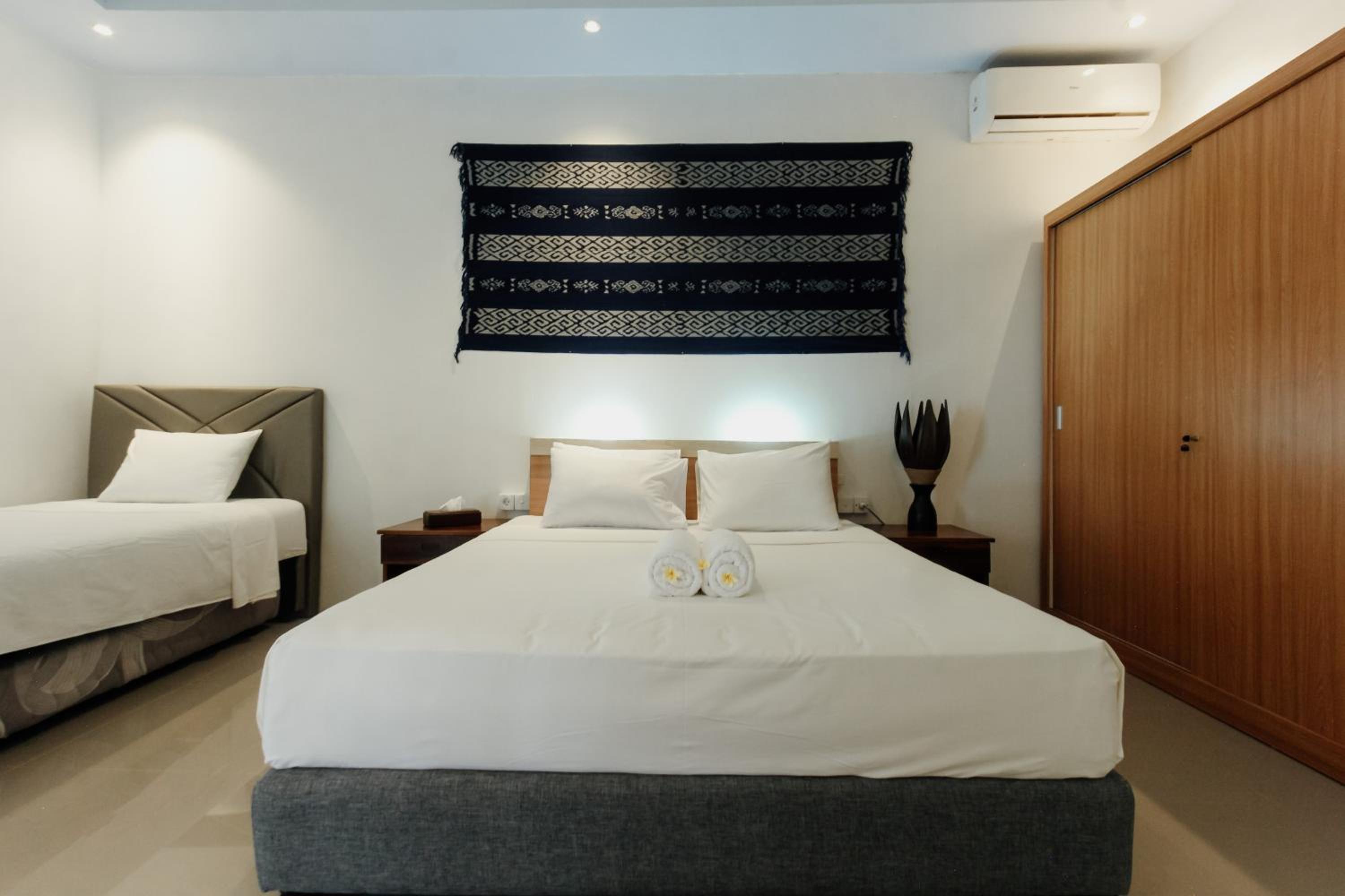 Deluxe Family Suite