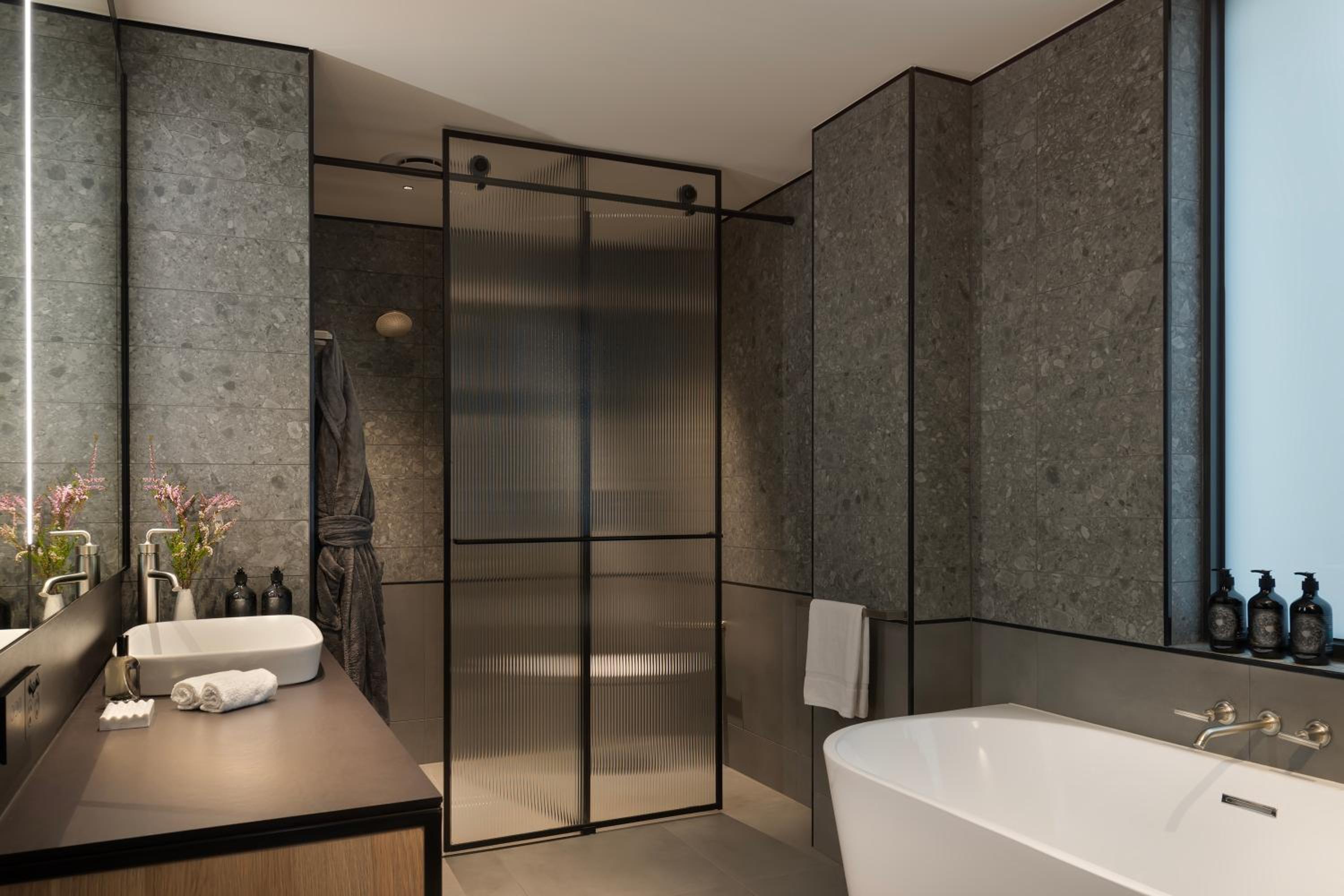 Howey Suite