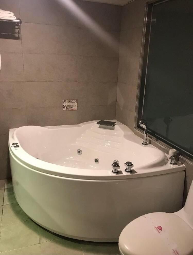 Double Room with Spa Bath