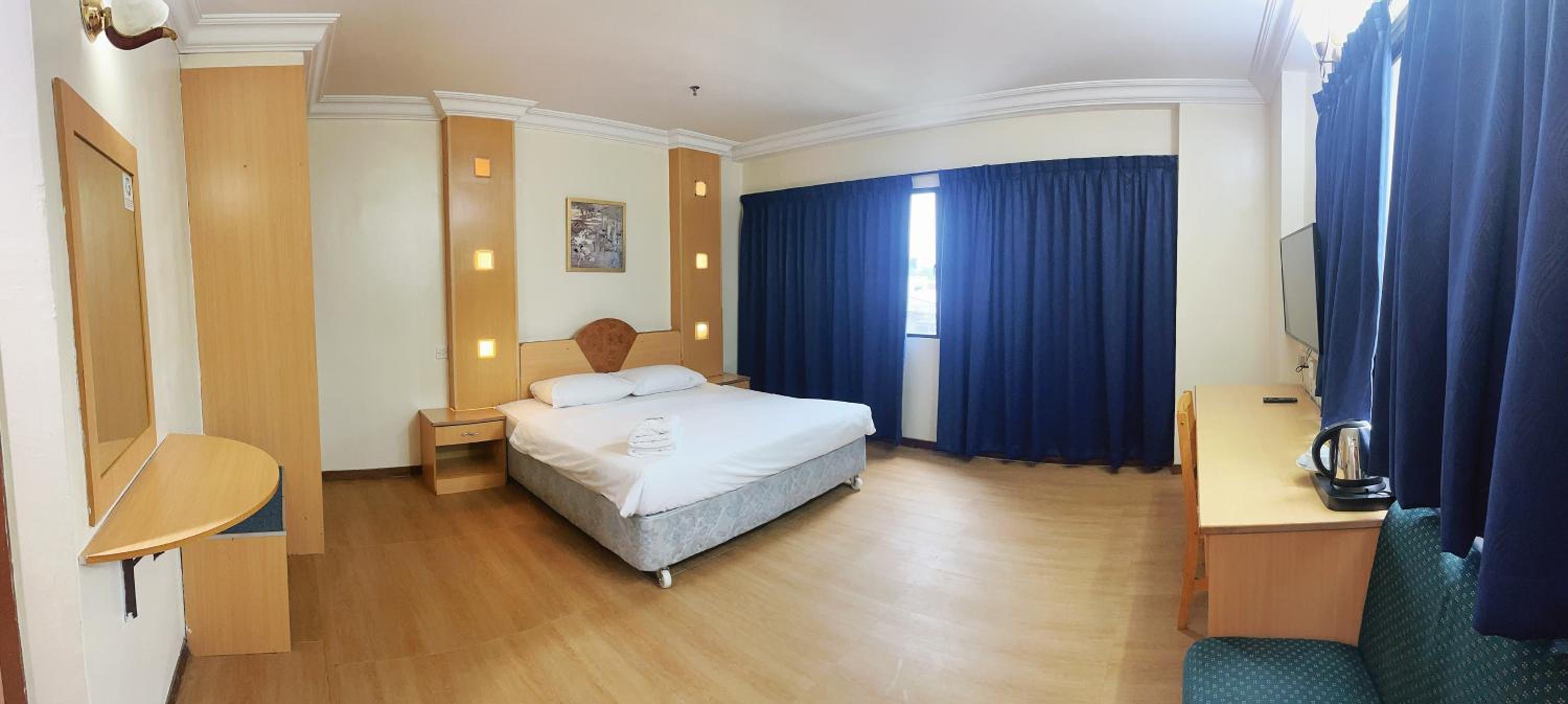 Superior King Room photo 3