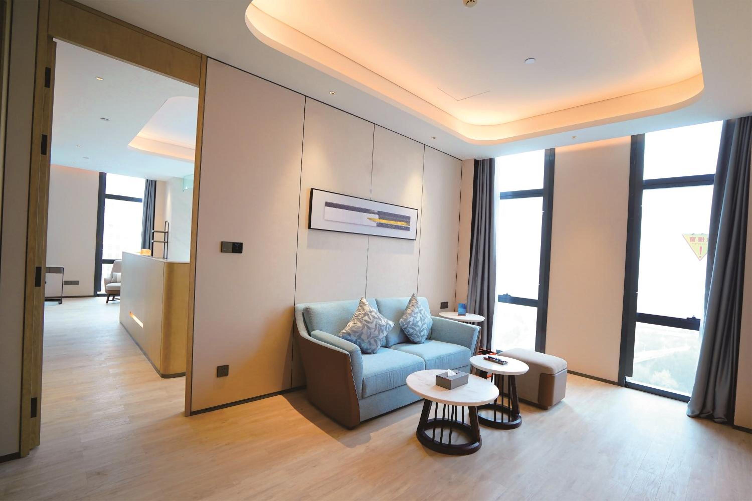 Premier King Suite, Non-Smoking